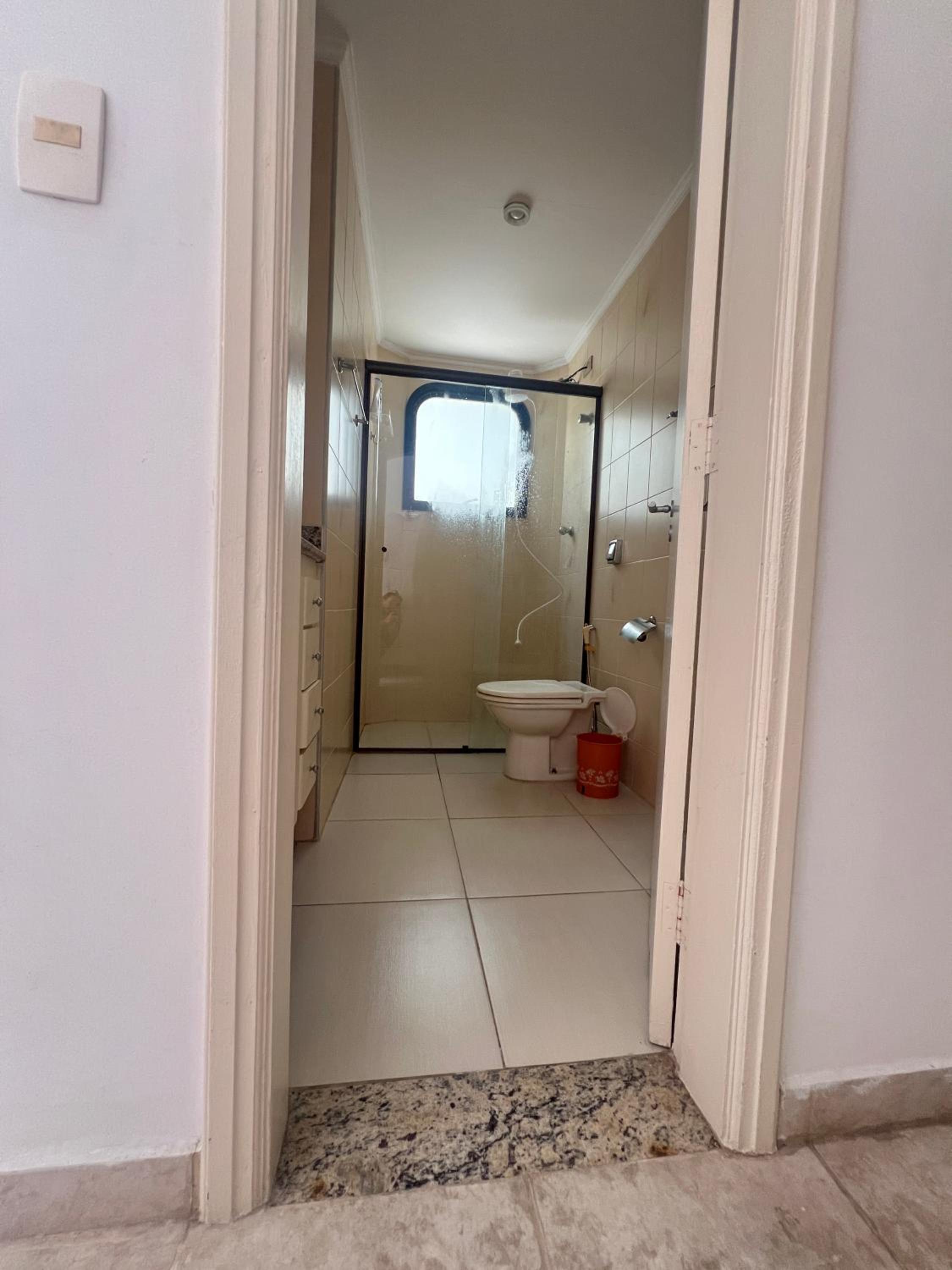 Apto Guarujá próx praia