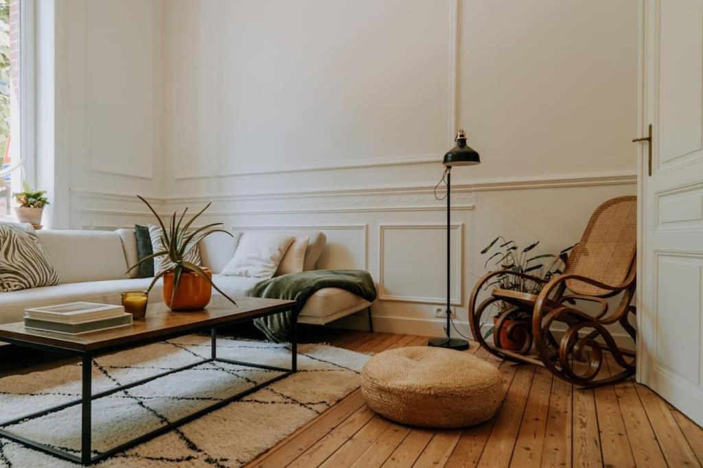 Beautiful 2 bedroom duplex in le Châtelain