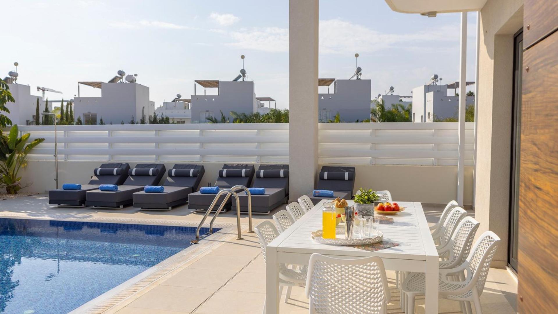 Nissi Residences Villa 4