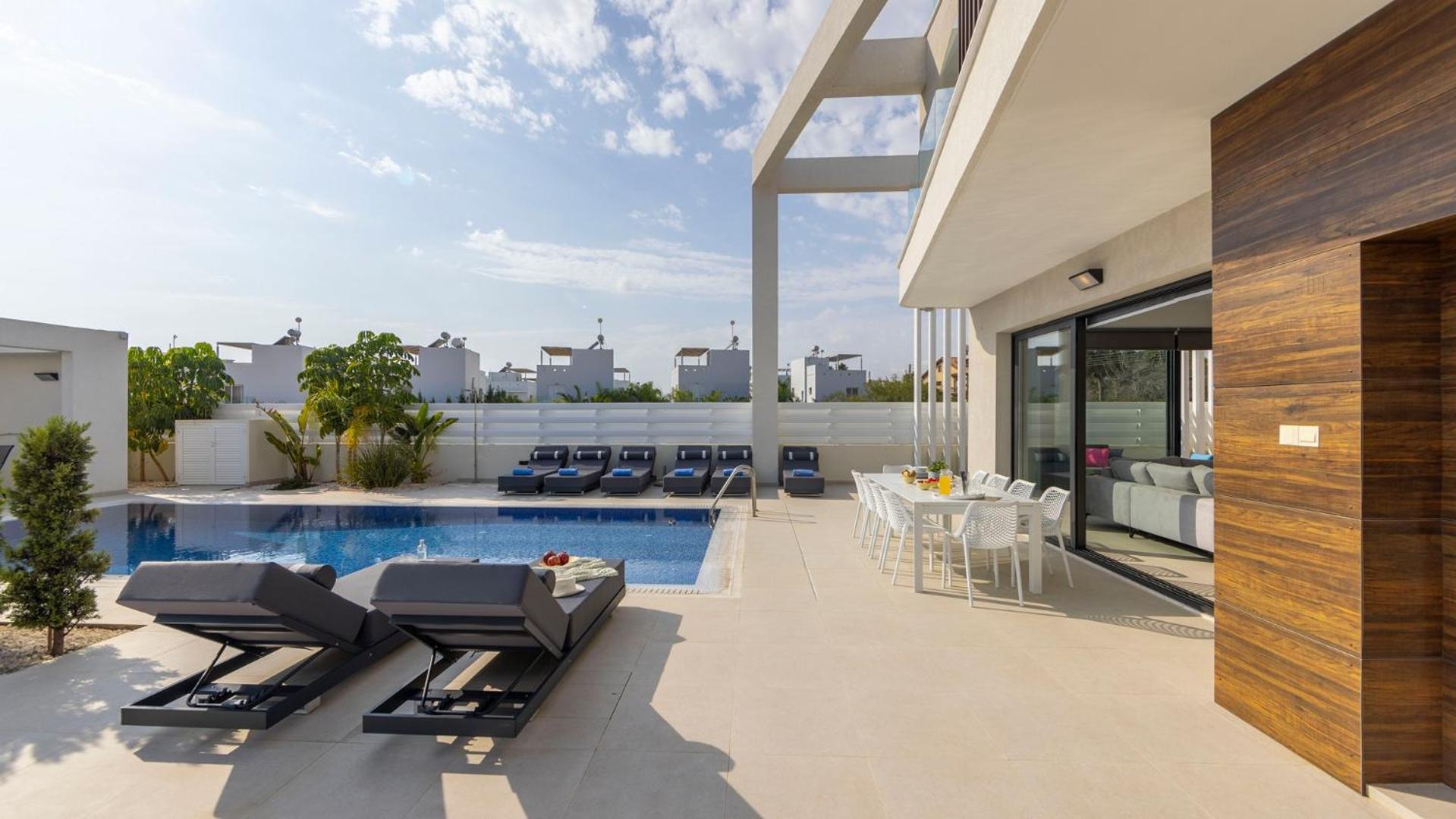 Nissi Residences Villa 4