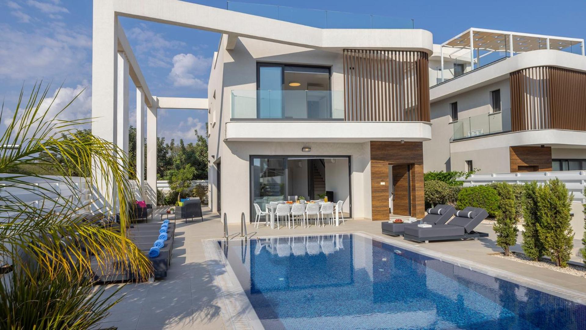 Nissi Residences Villa 4