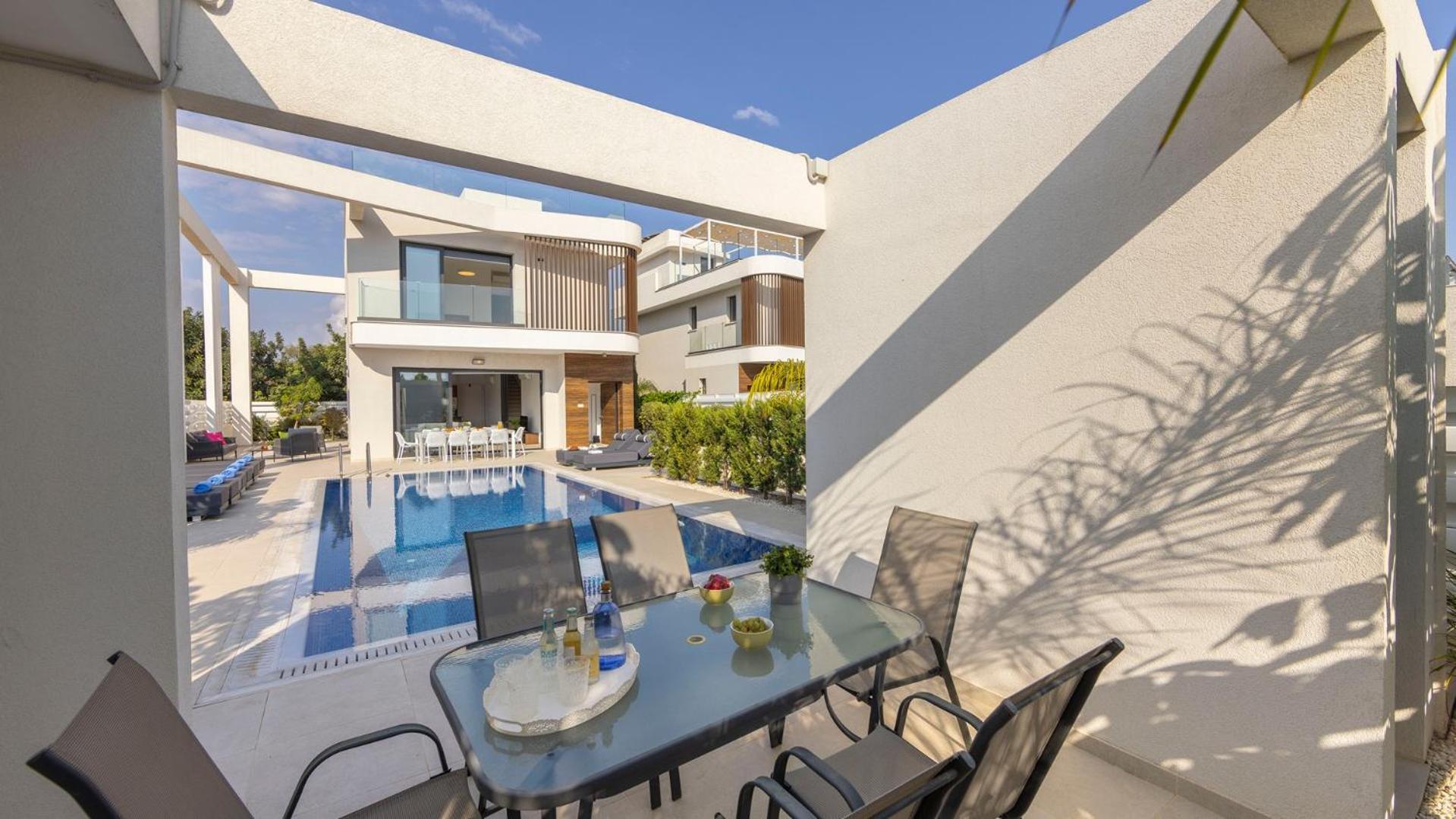 Nissi Residences Villa 4