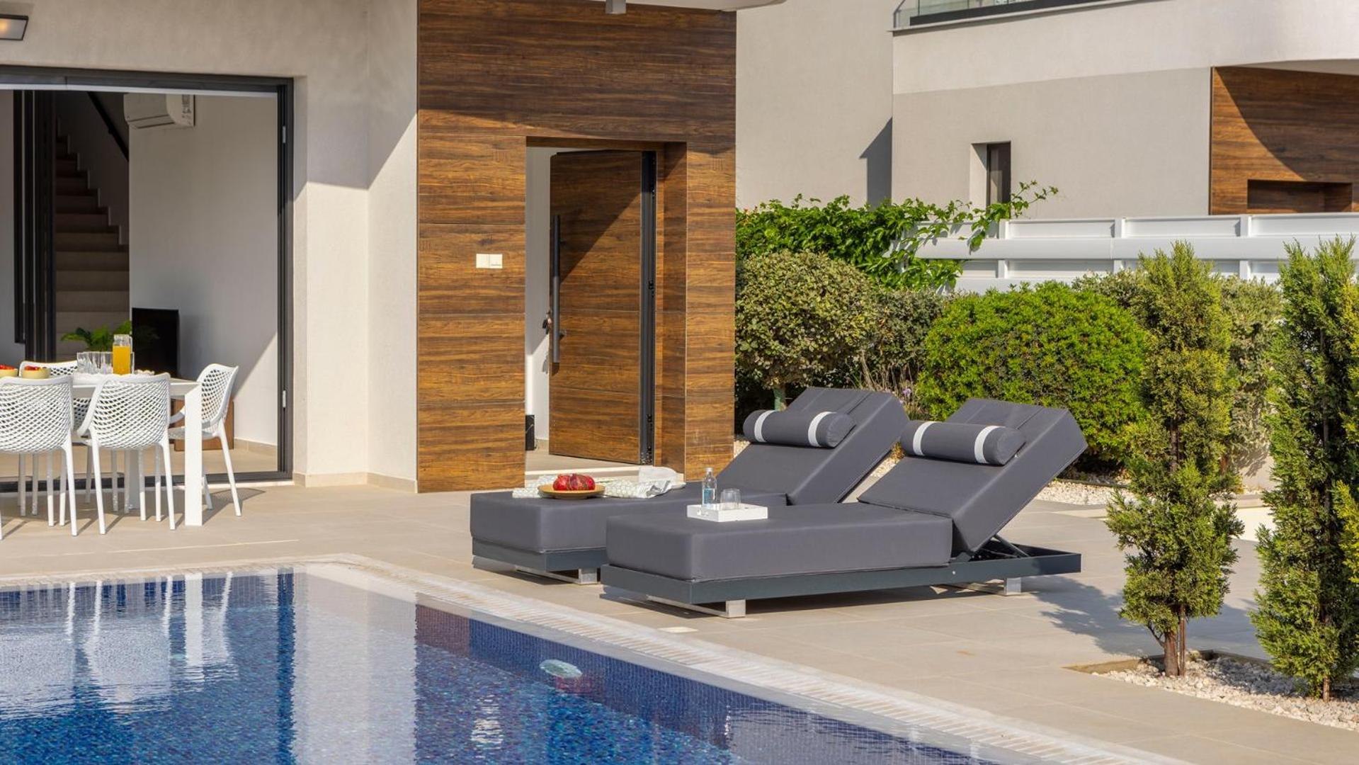 Nissi Residences Villa 4