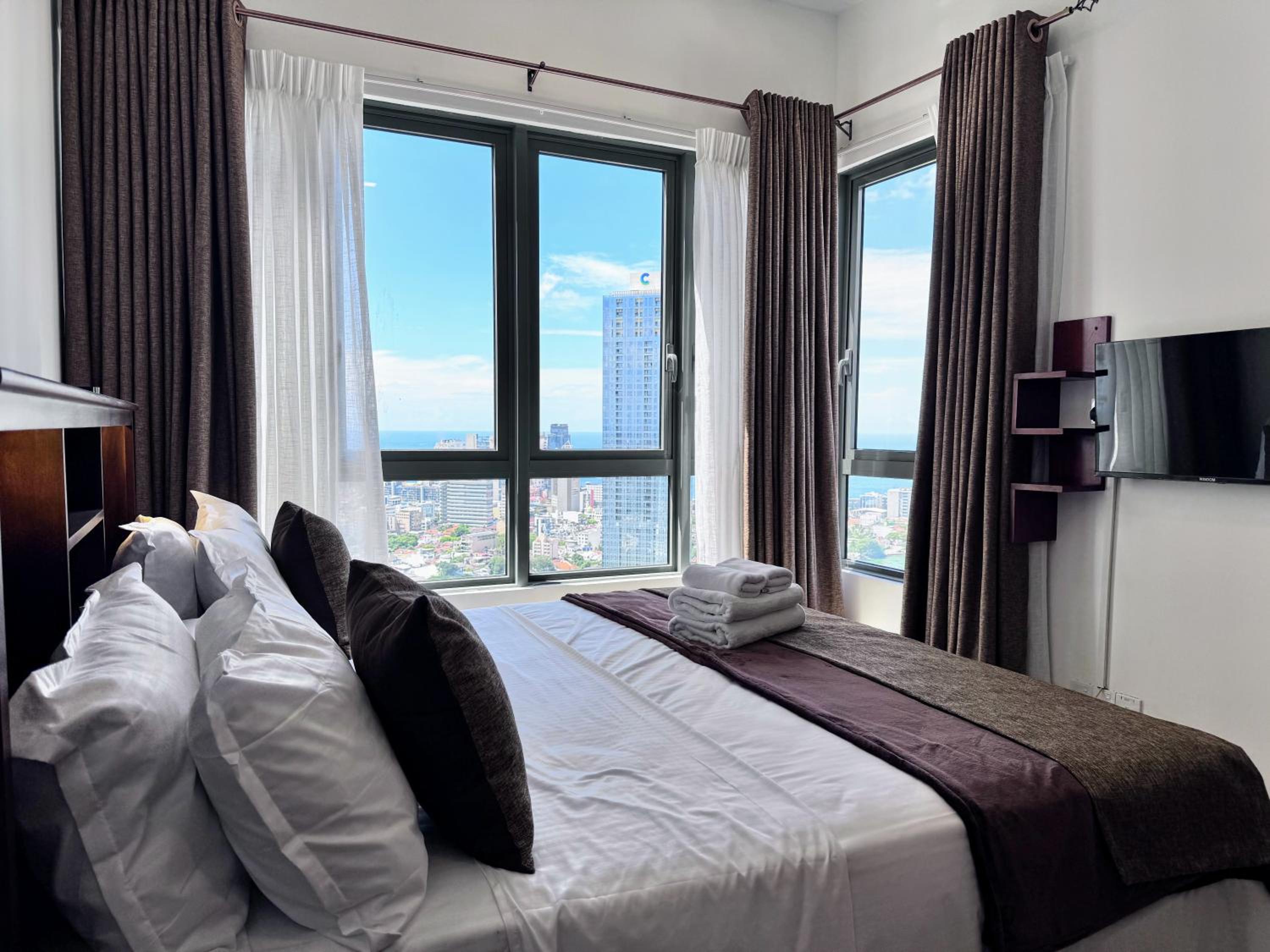 Tri-Zen Urban Retreat by Serviced Apartments LK view 4