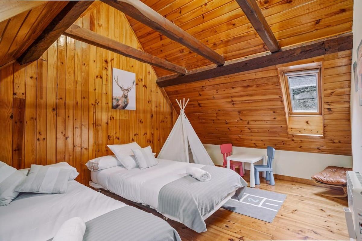 Casa Rural Arix by Cardi Suites