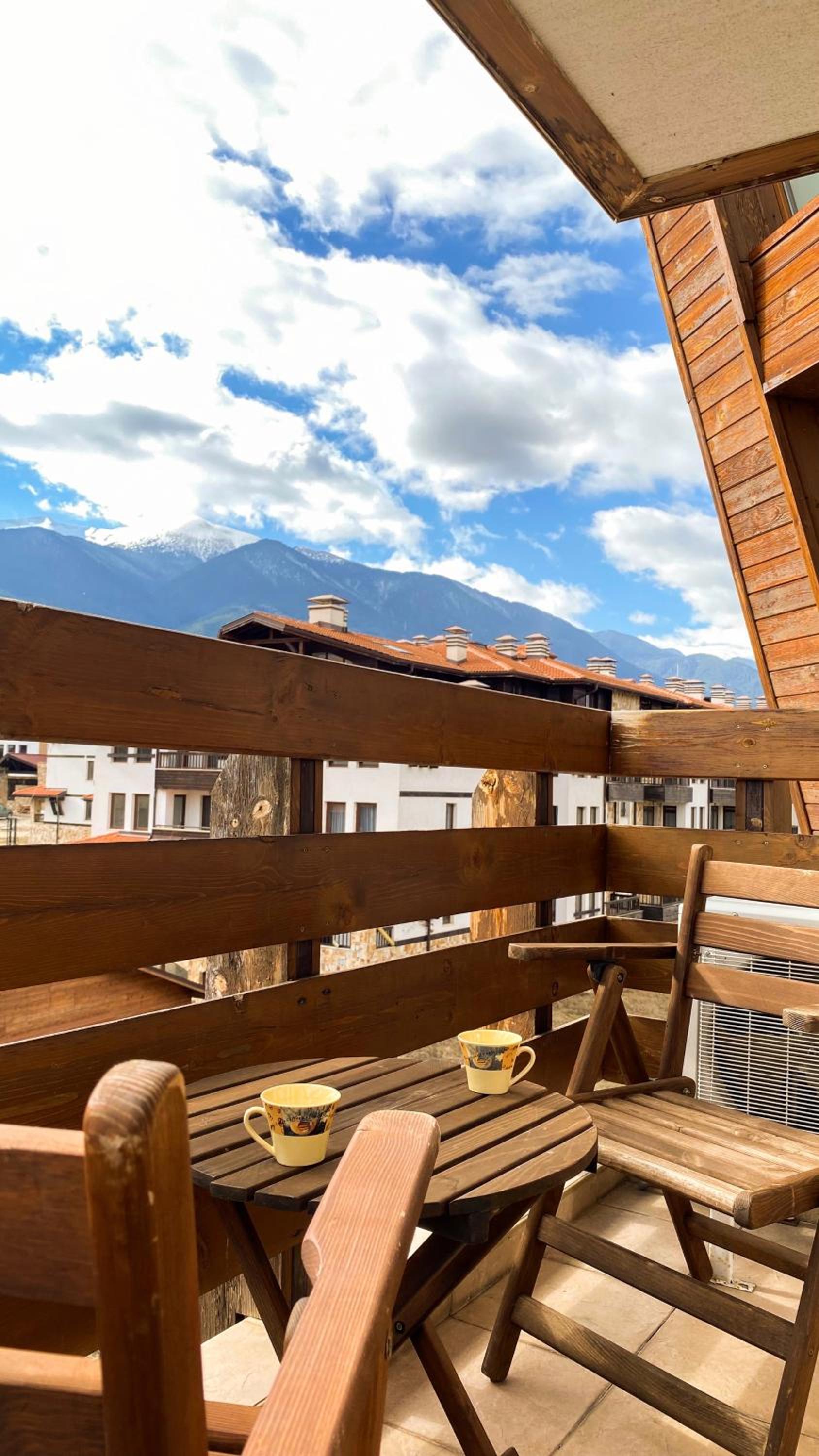 Wooden Apartment in Belvedere