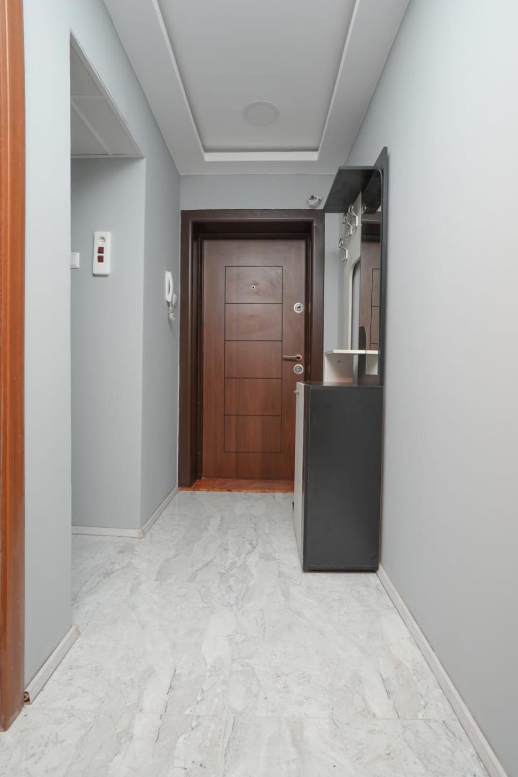 Ivy Central Apartment