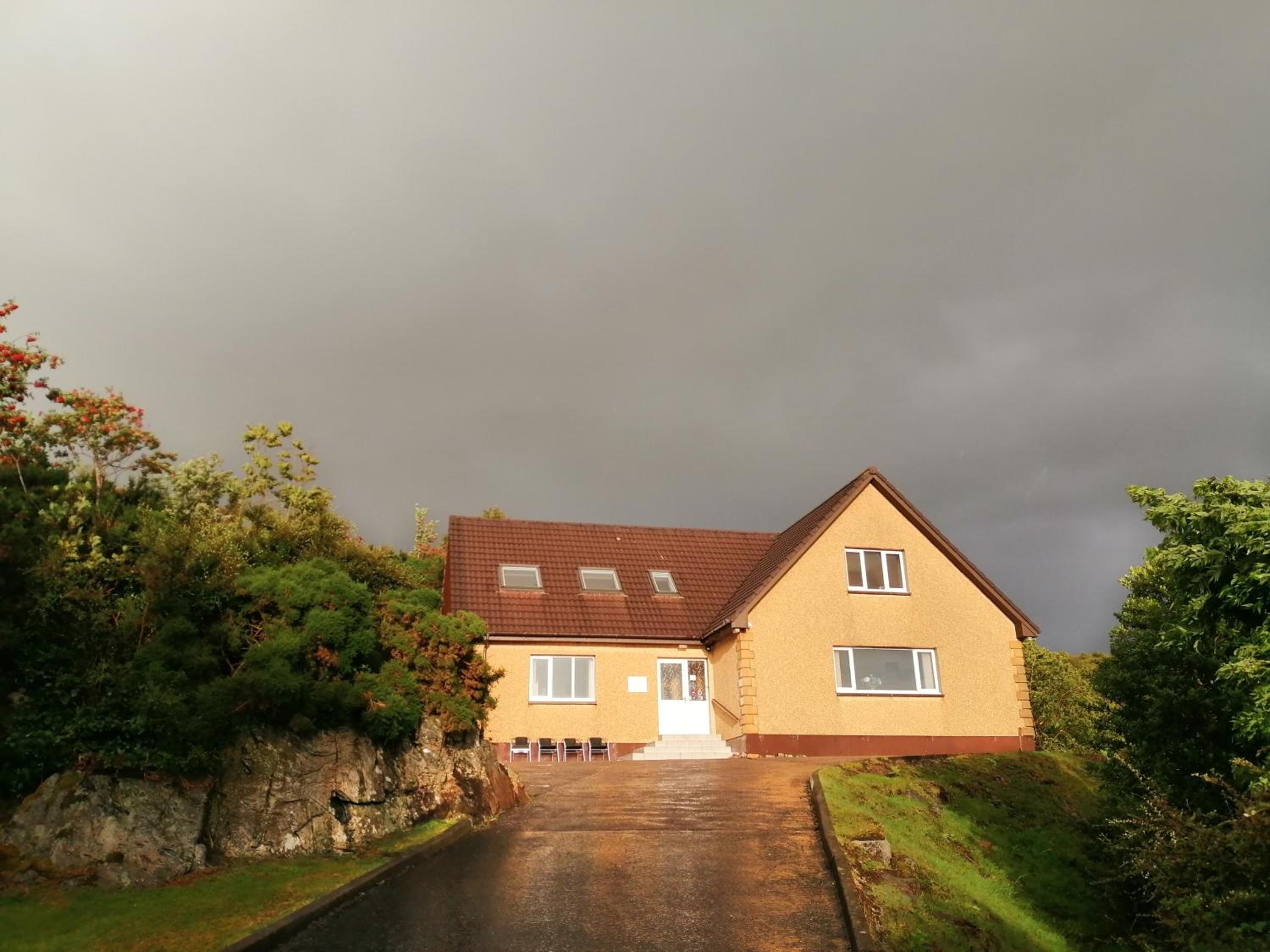 Hotel Tigh na Sith - Image 1