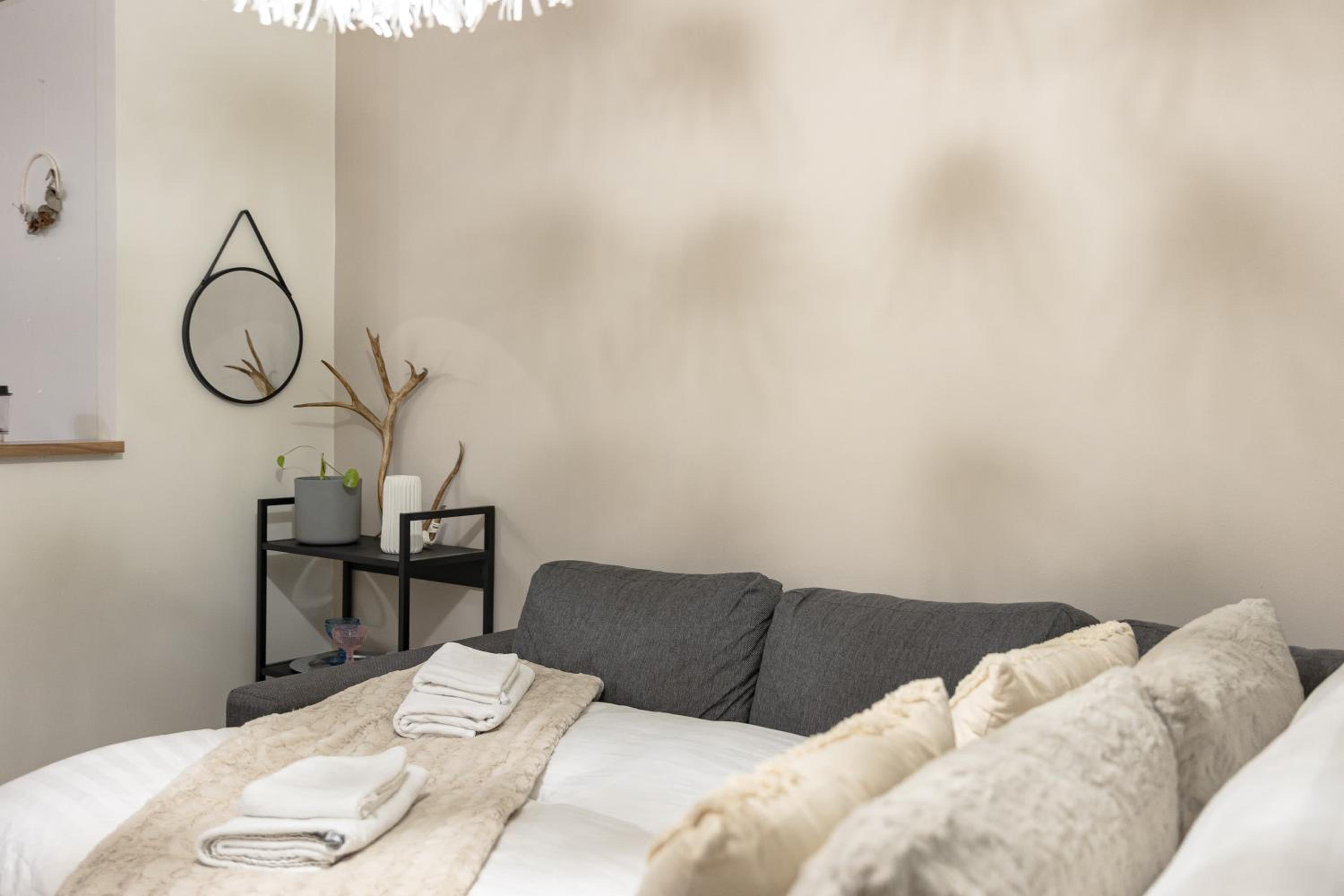 Arctic Hideway Suite by BookLapland