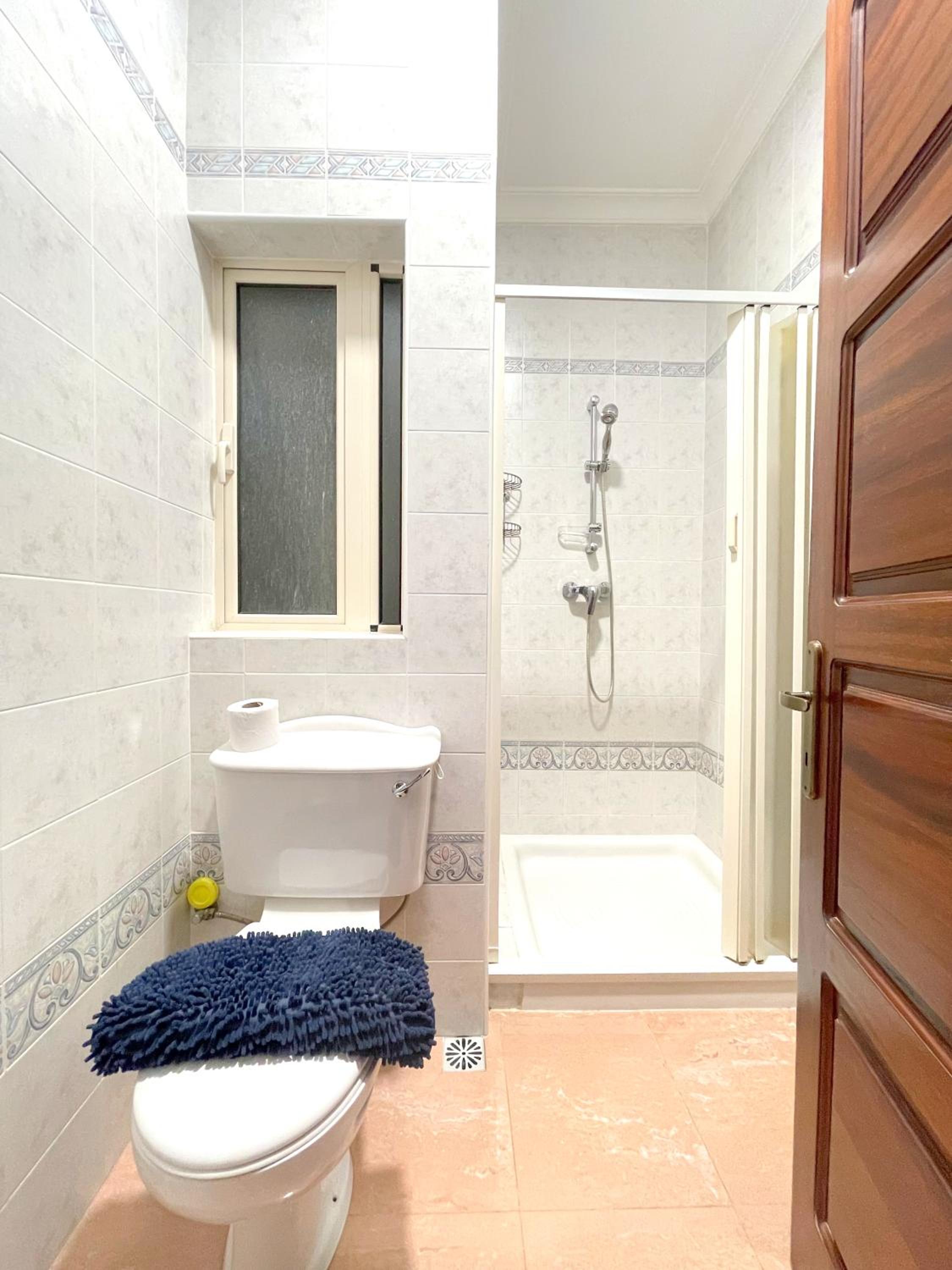 Charming Coastal Suite in Cosmopolitan Sliema view 3