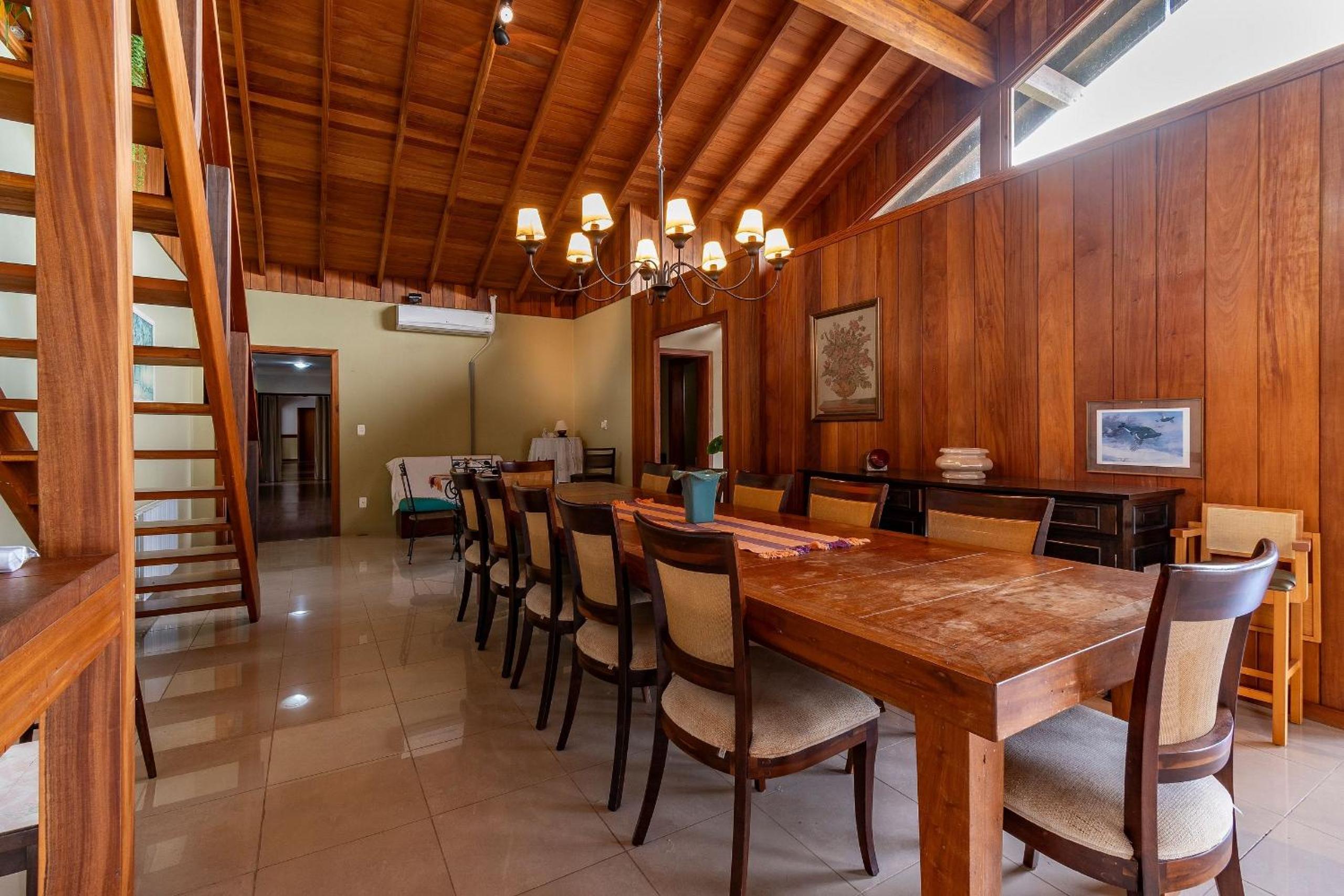 Rosa Casa Sereno 5 suítes