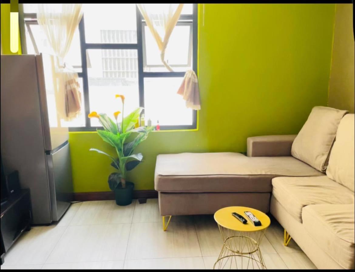 Feel at home view 4