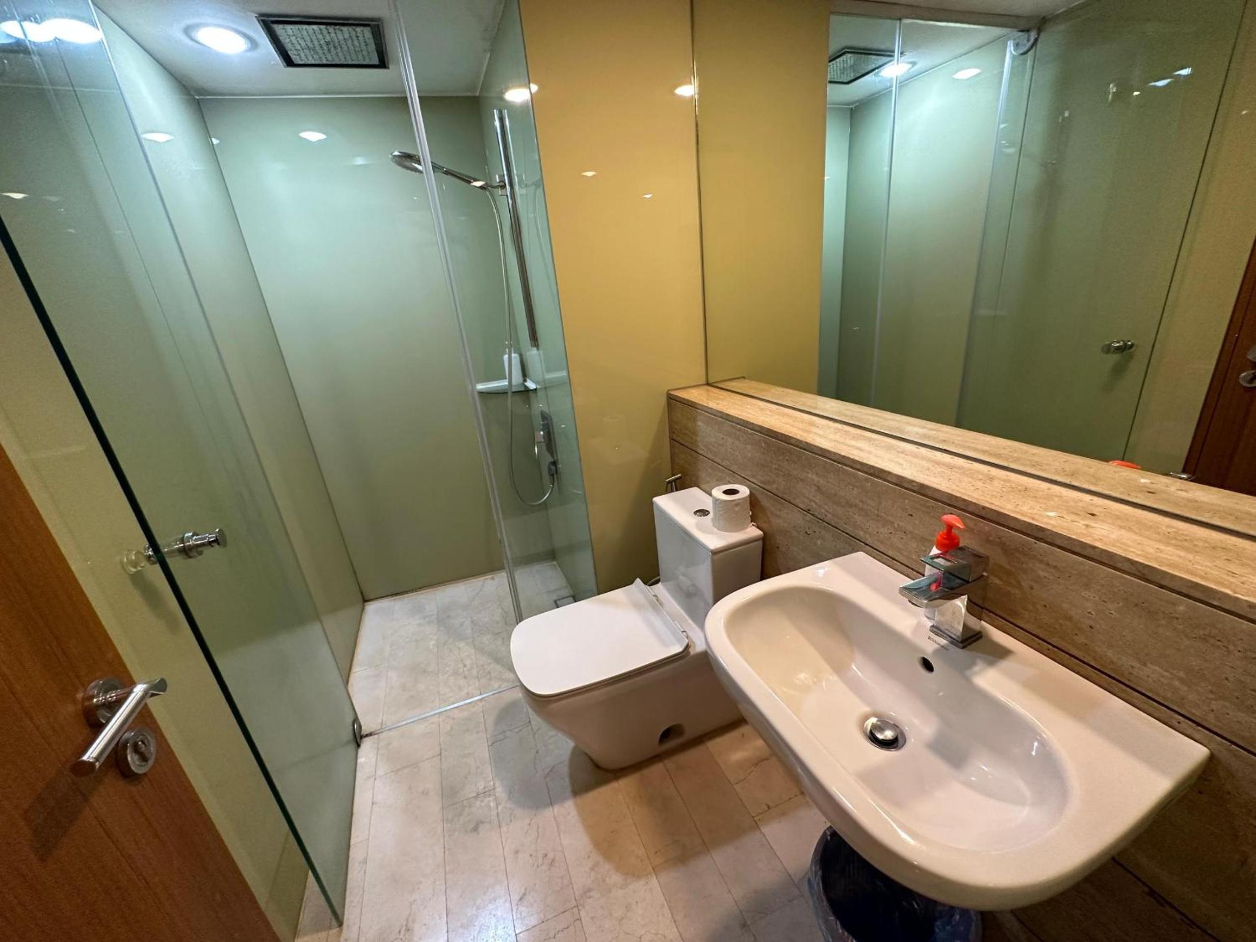 sky suites klcc by near petronas twin tower