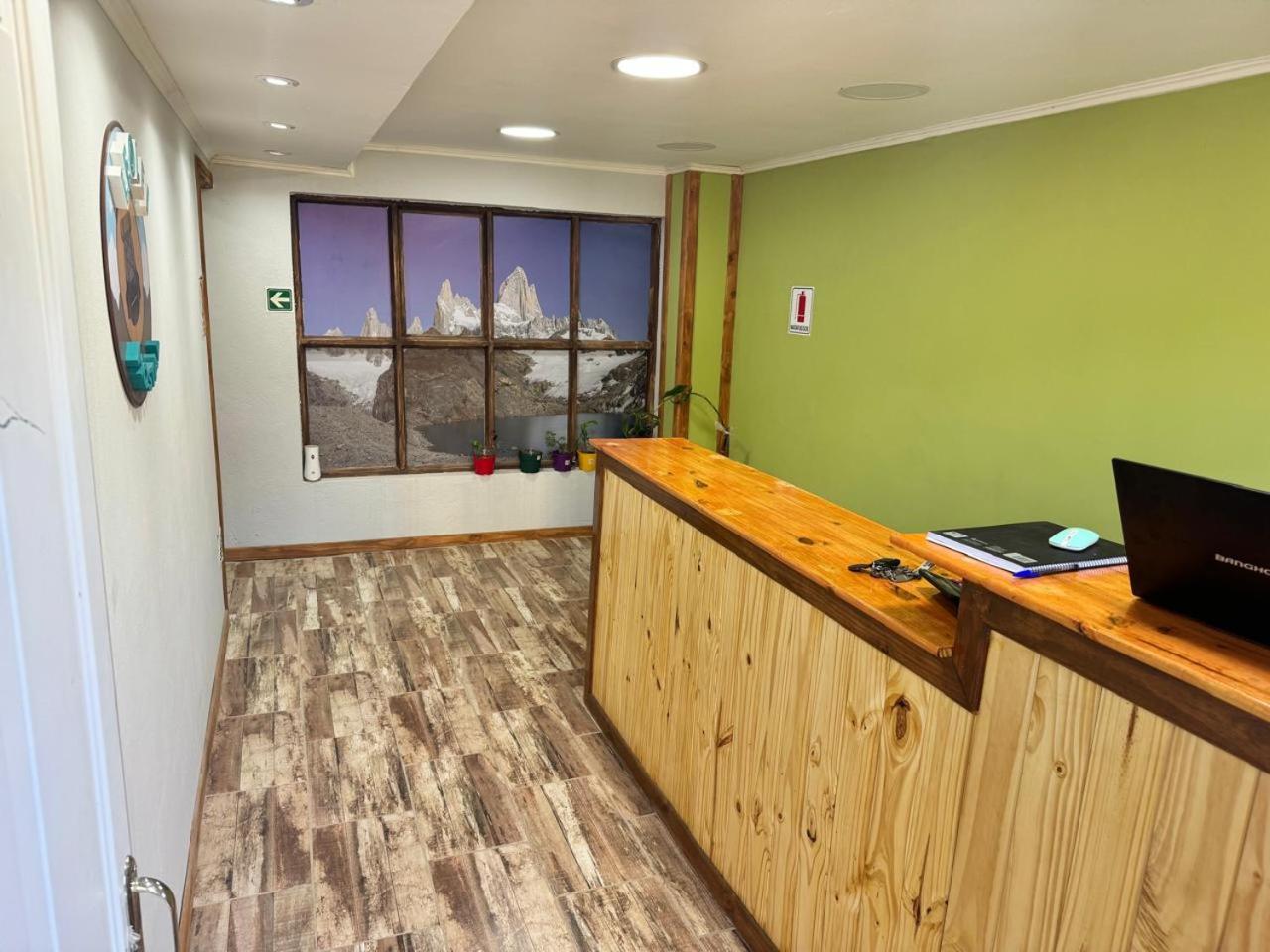 Hostal Leolei