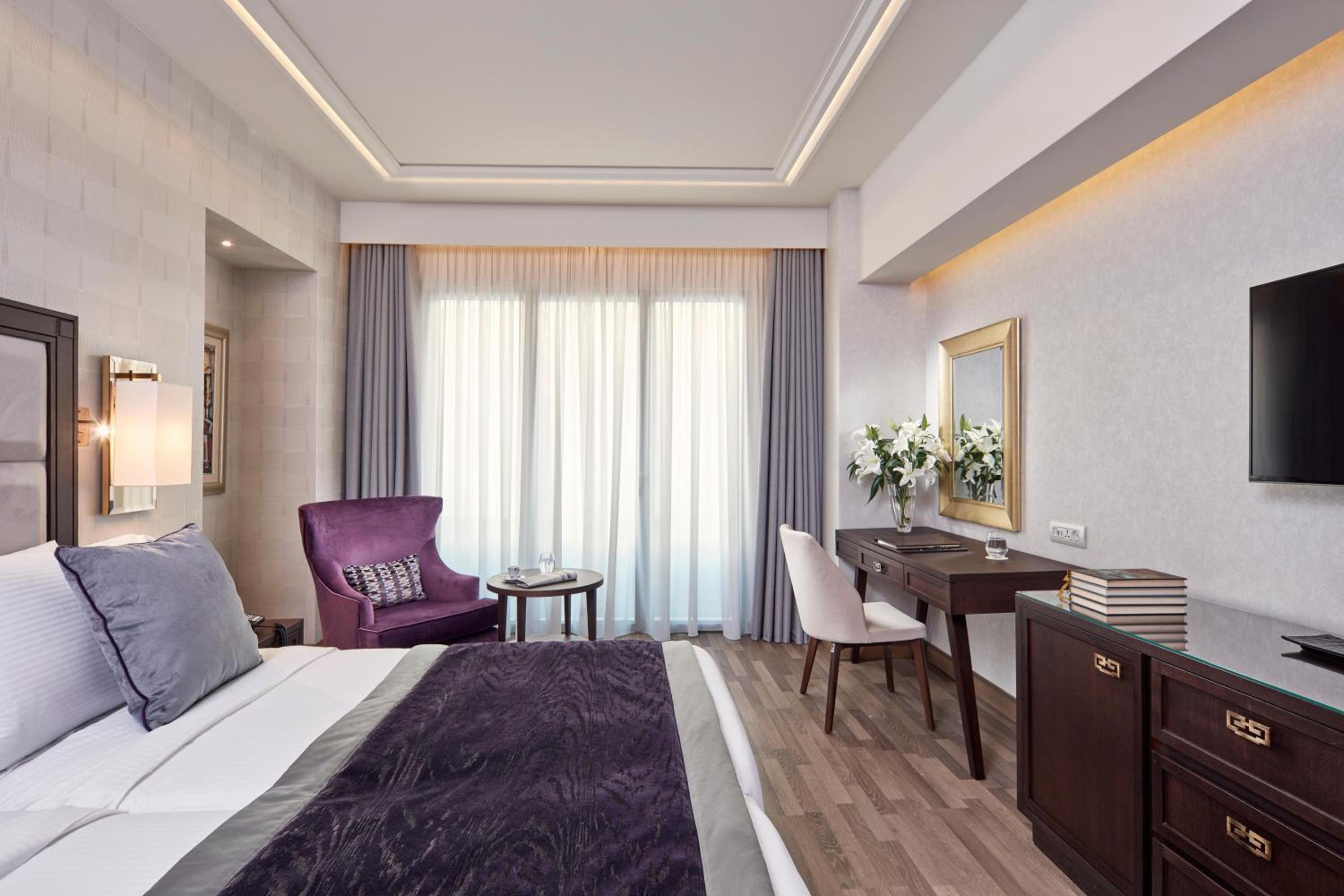 Electra Metropolis Athens 4