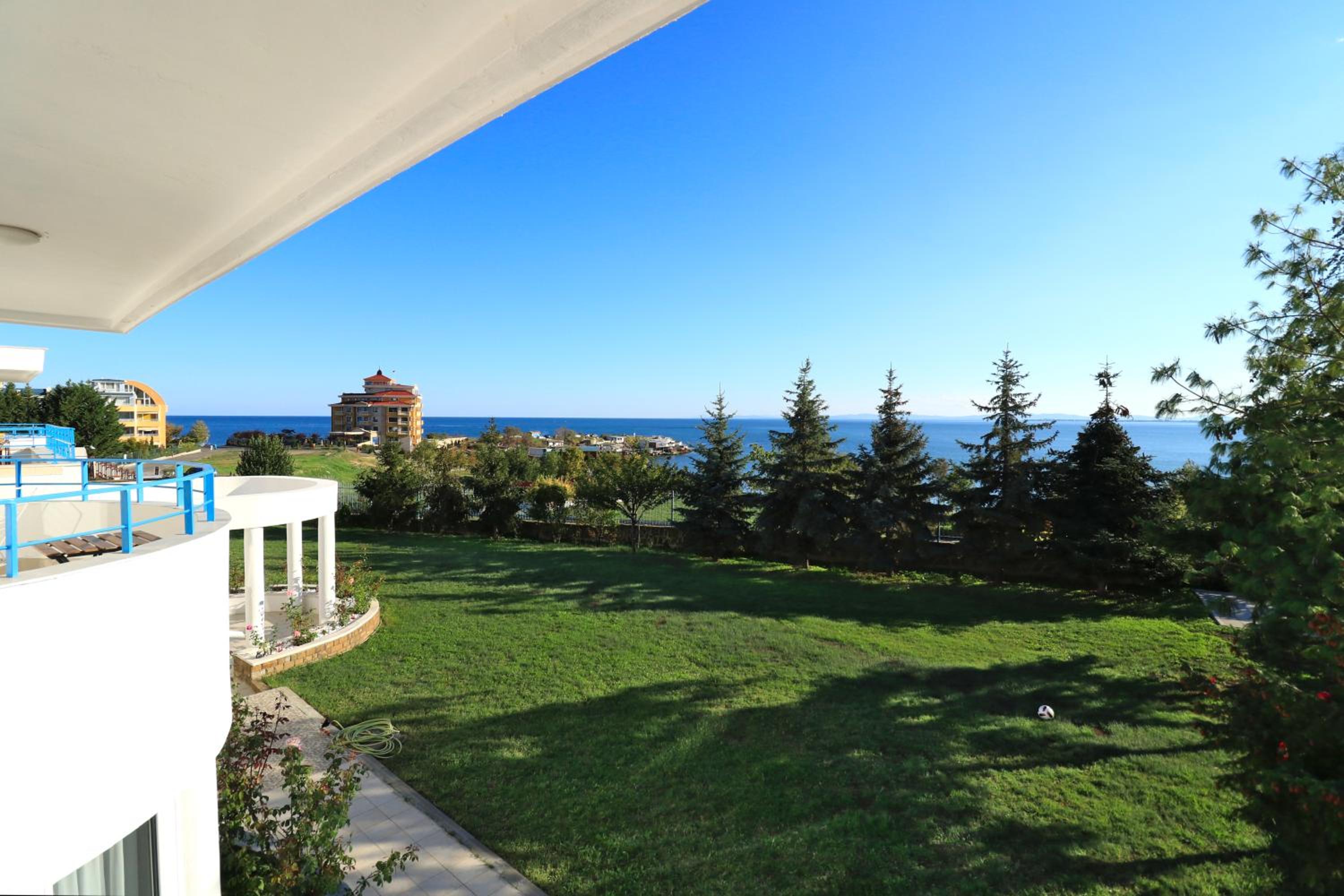 Ravda Residence