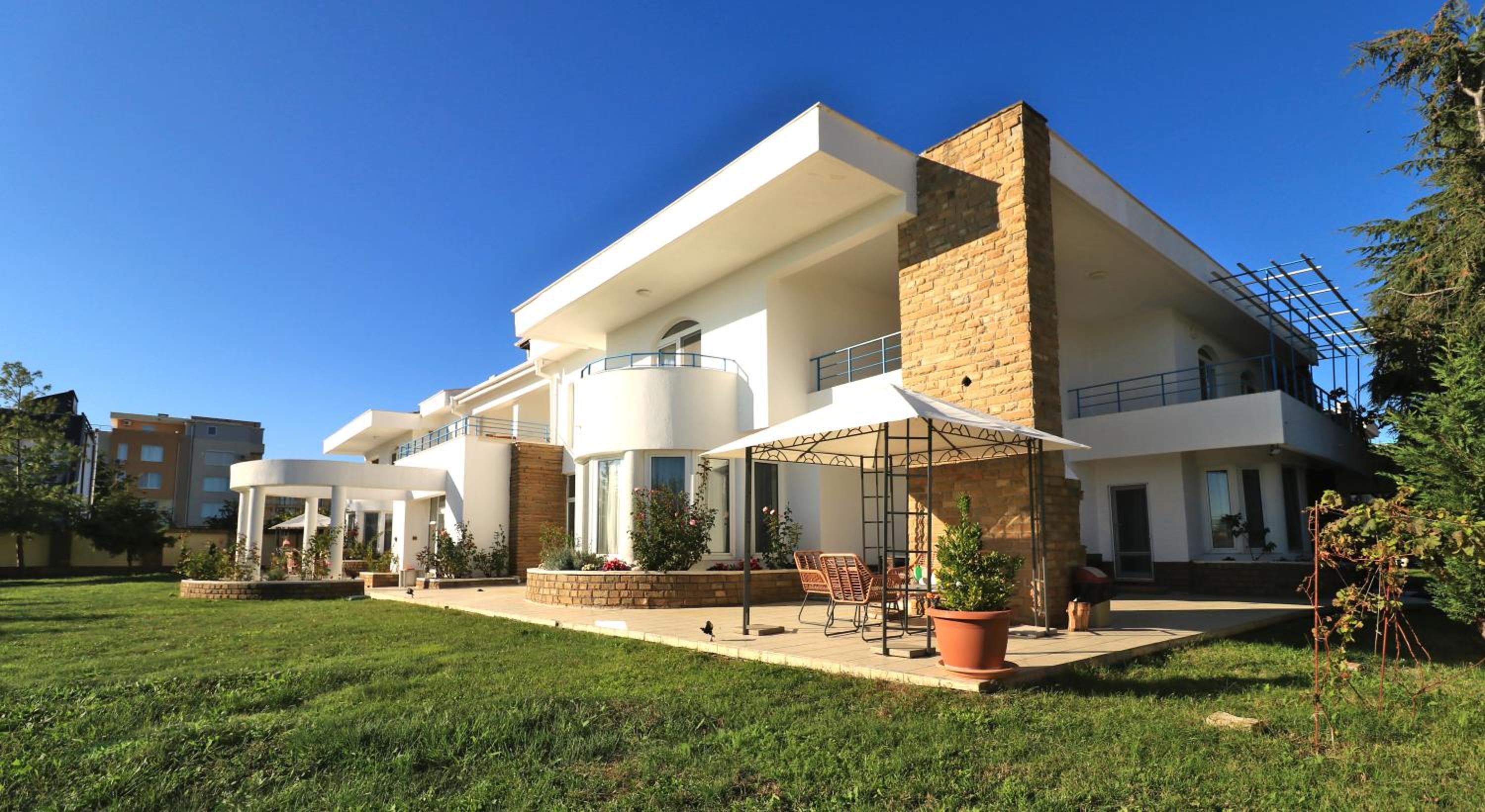 Ravda Residence