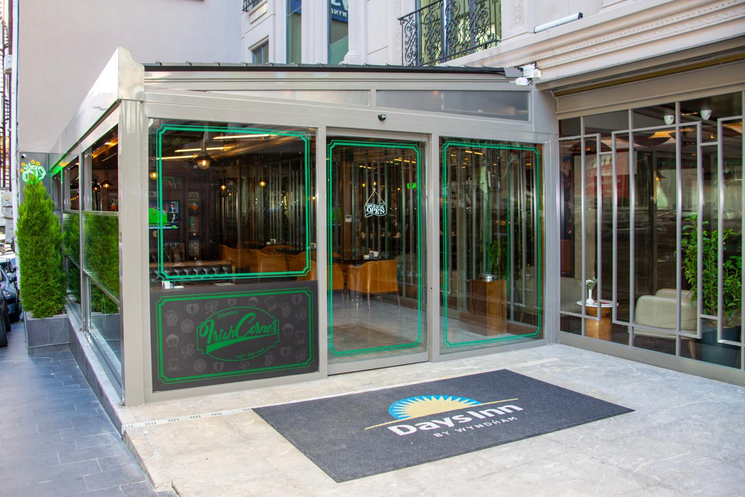 Days Inn by Wyndham İstanbul Bomonti - Image 24