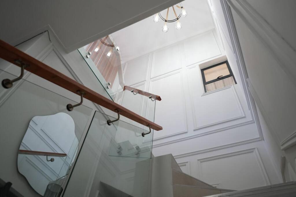 Modern Penthouse
