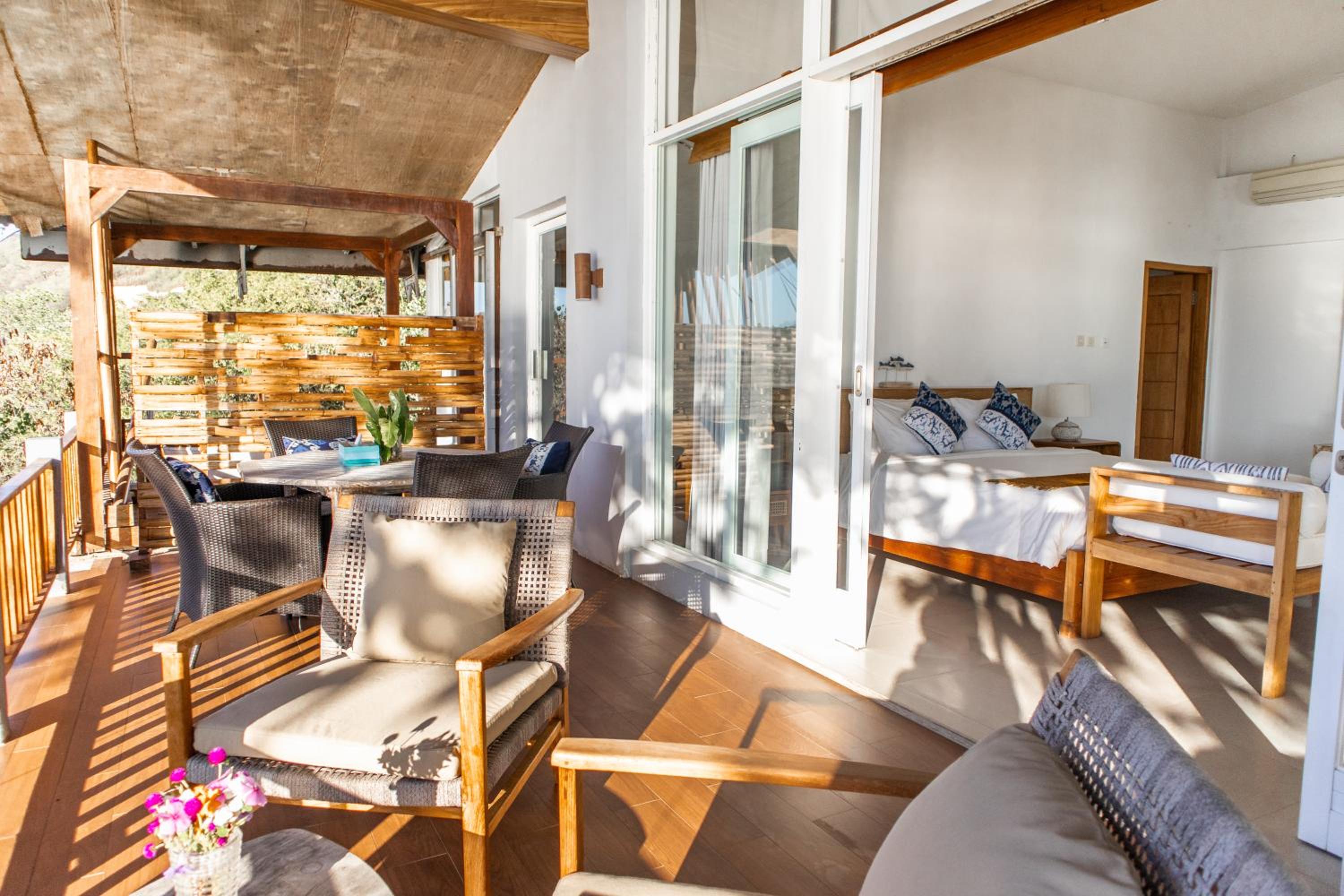 Golo Nara Seaside Villas view 4