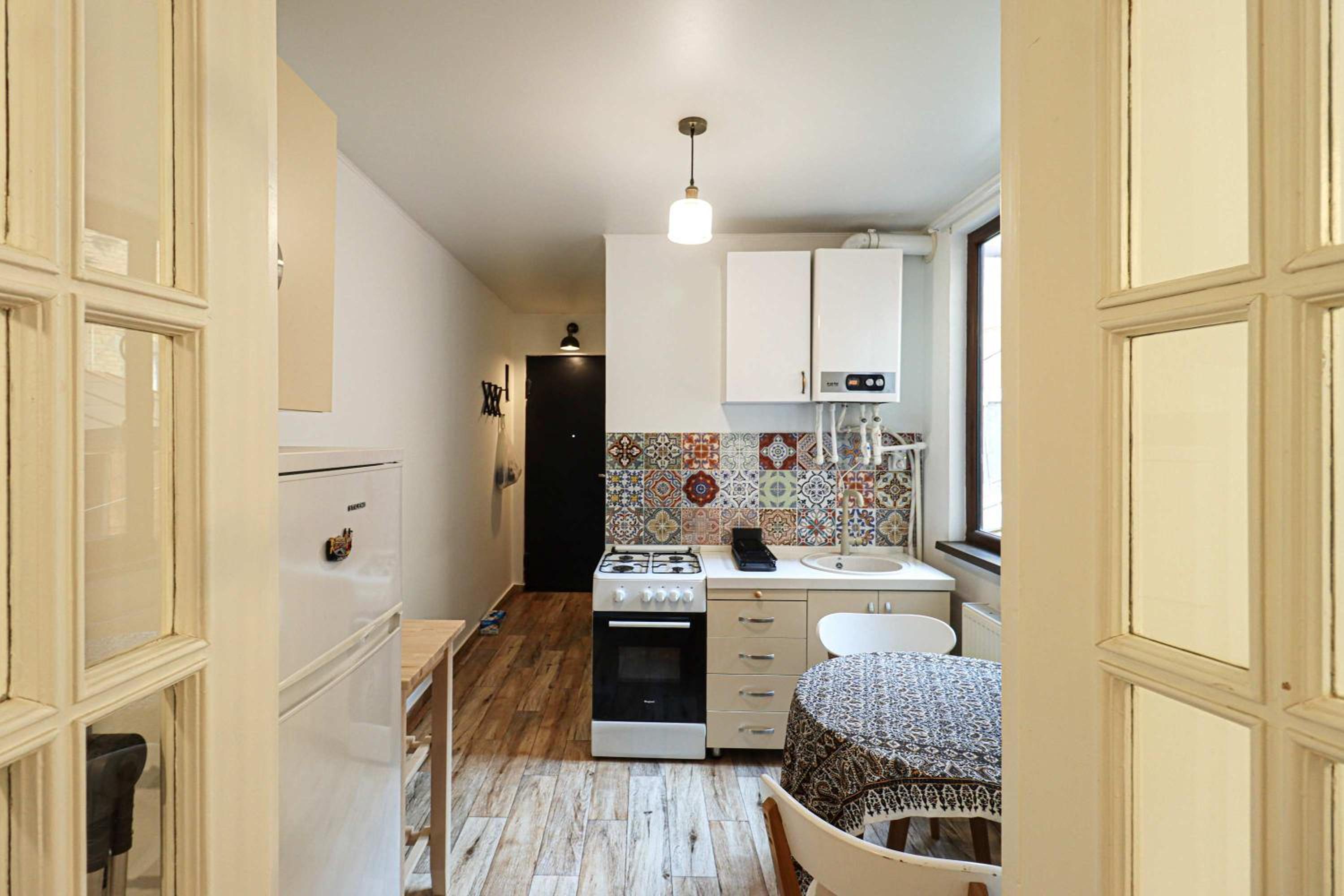 Cozy Vera Apt - By Wehost