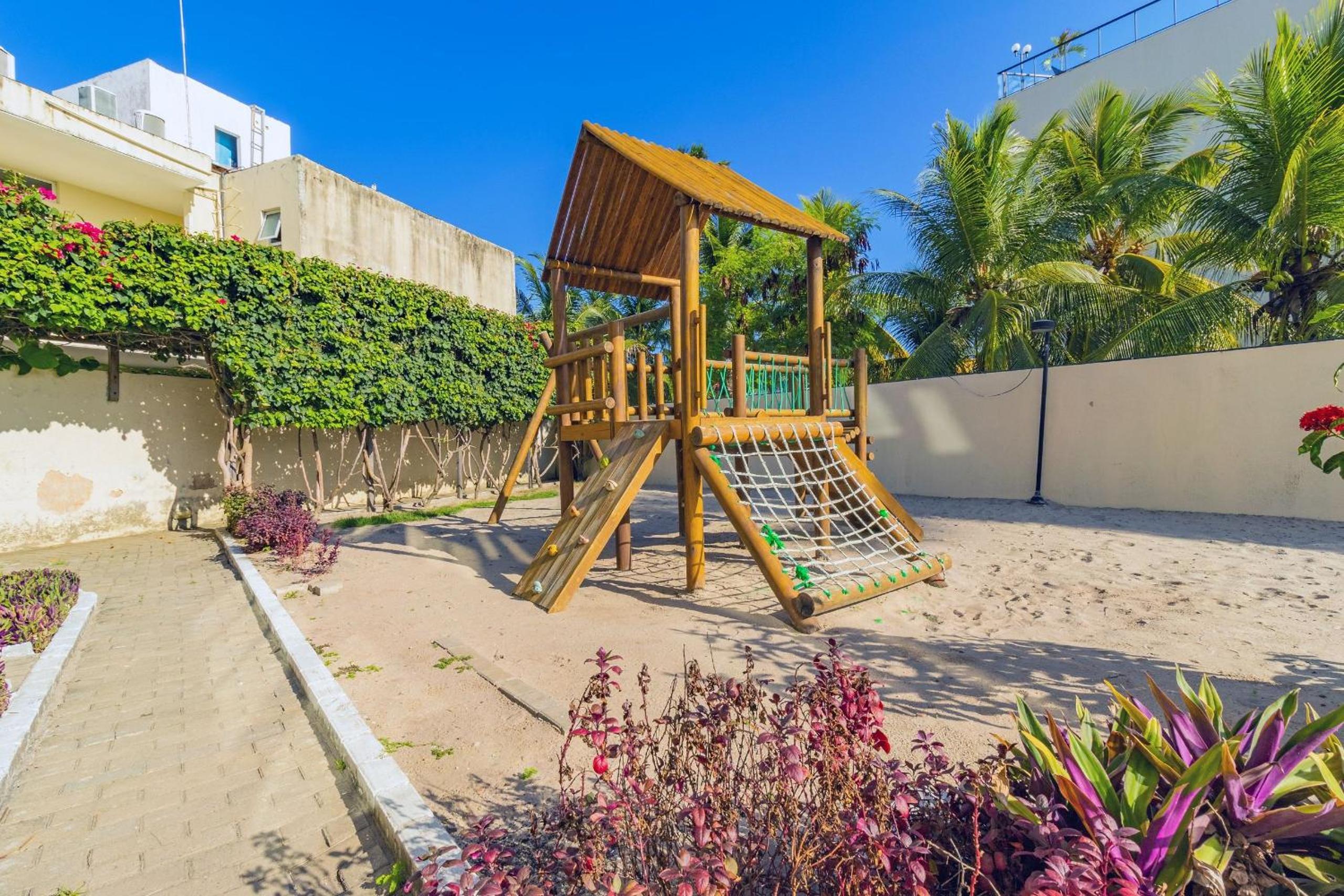 Manawa Beach #A33 - Flat com varanda por Carpediem