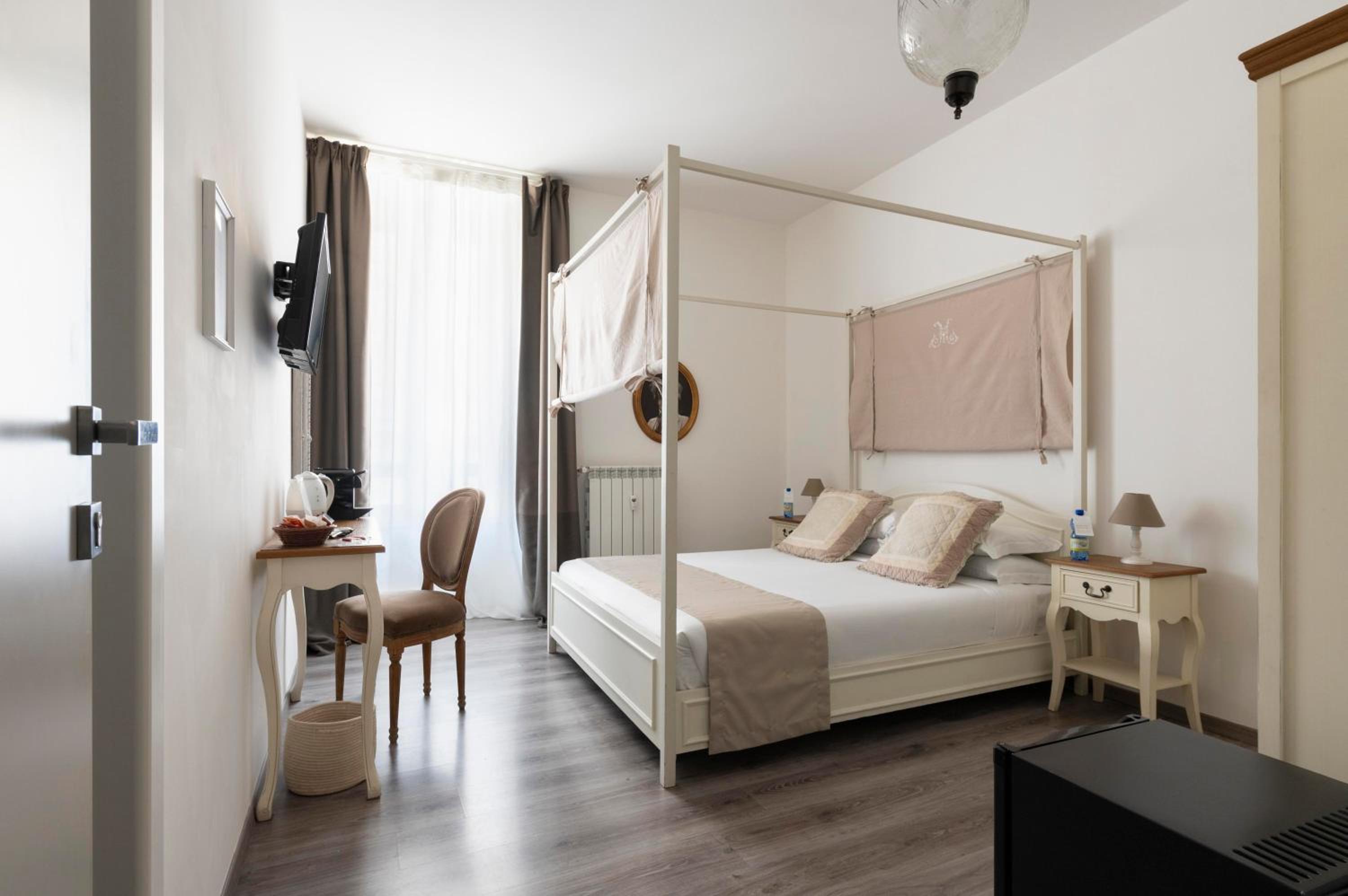 Popolo Rooms&Suites