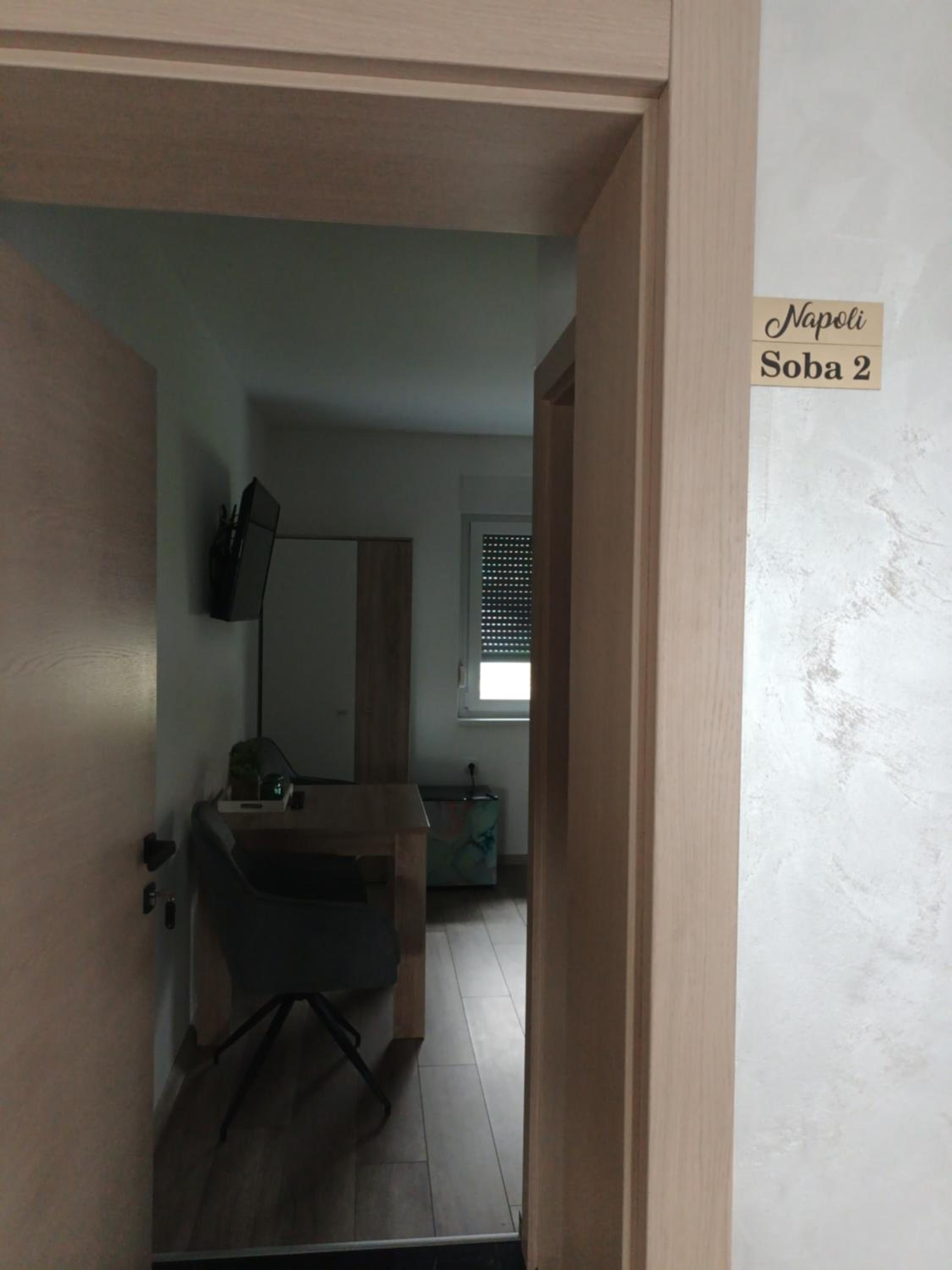 Photo 15
