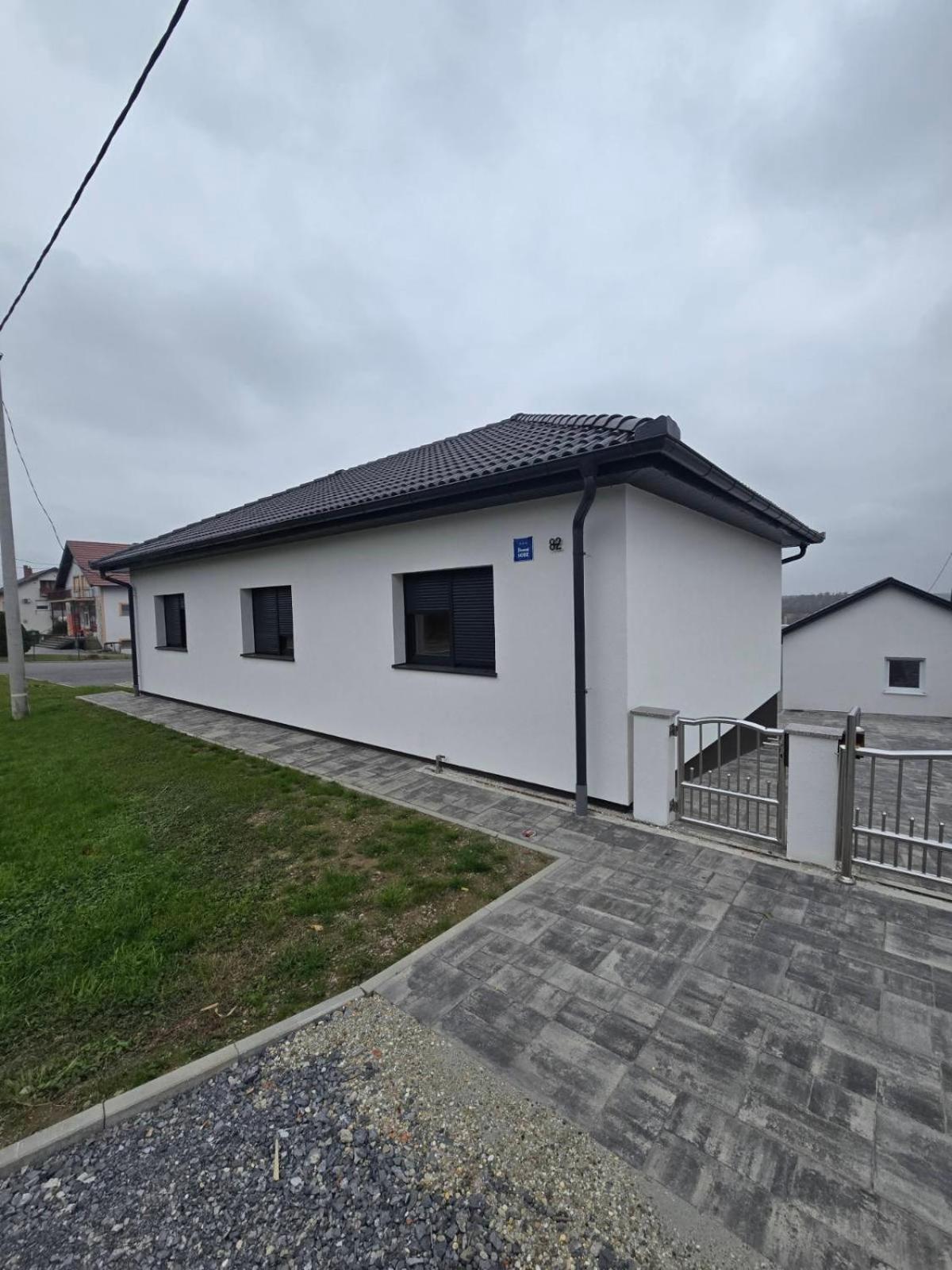 Hotel Napoli sobe - Image 1