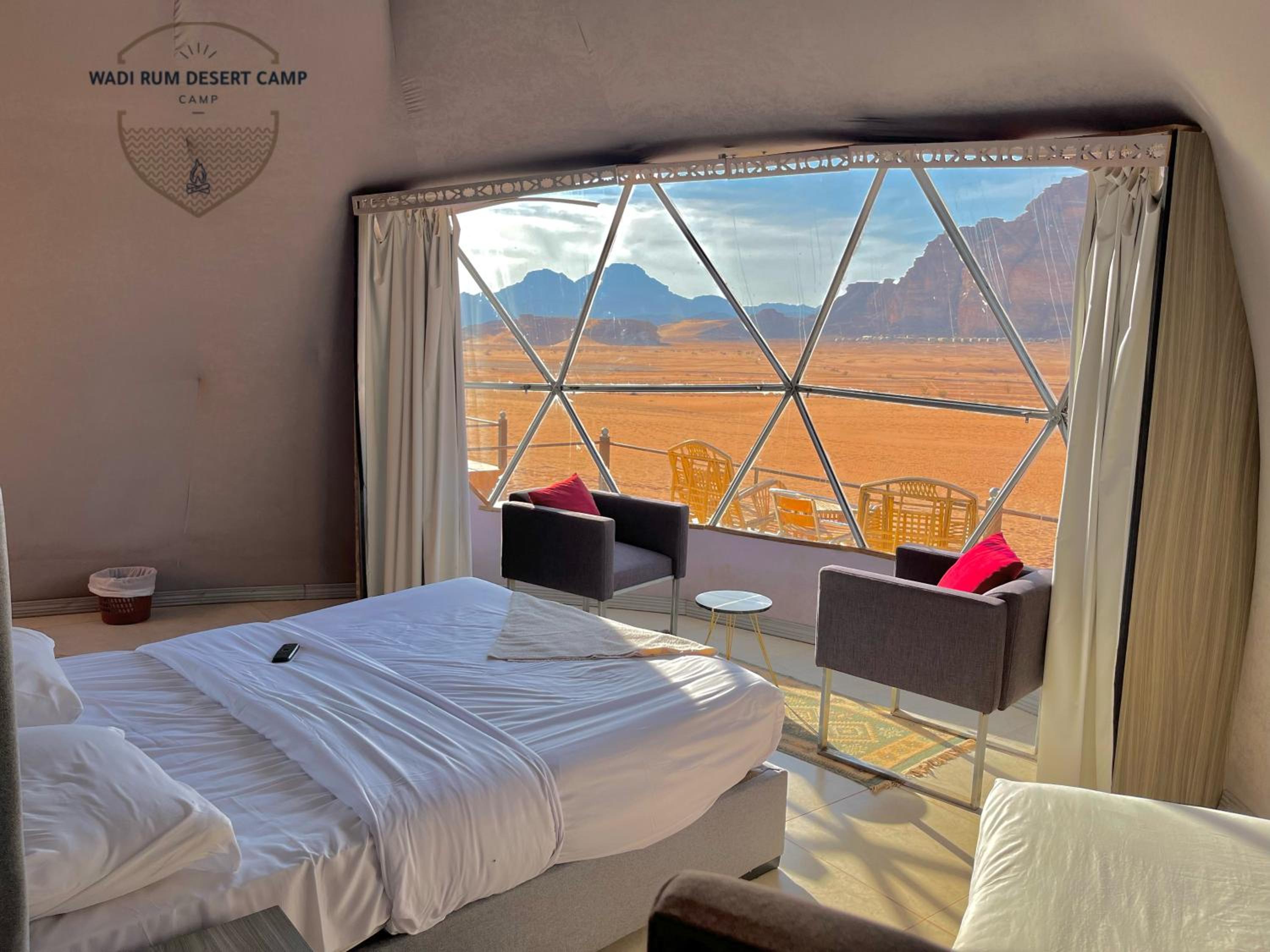 WADl RUM DESERT CAMP view 4