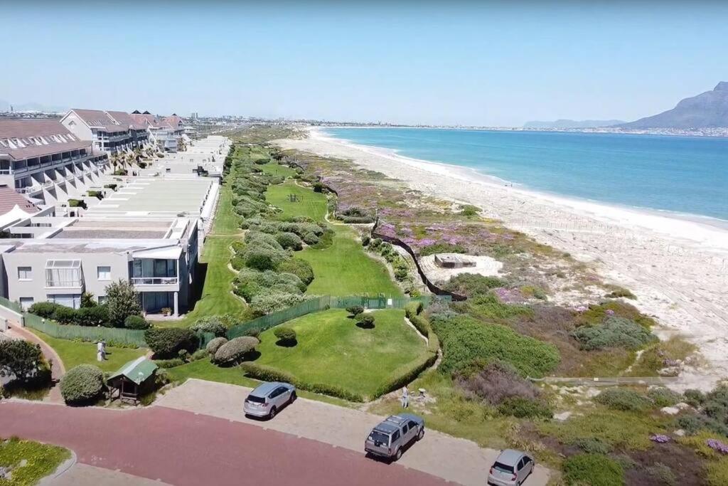 Dolphin Beach Estate 131sm view 4