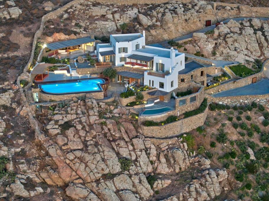 Villa Maera 3 view 4