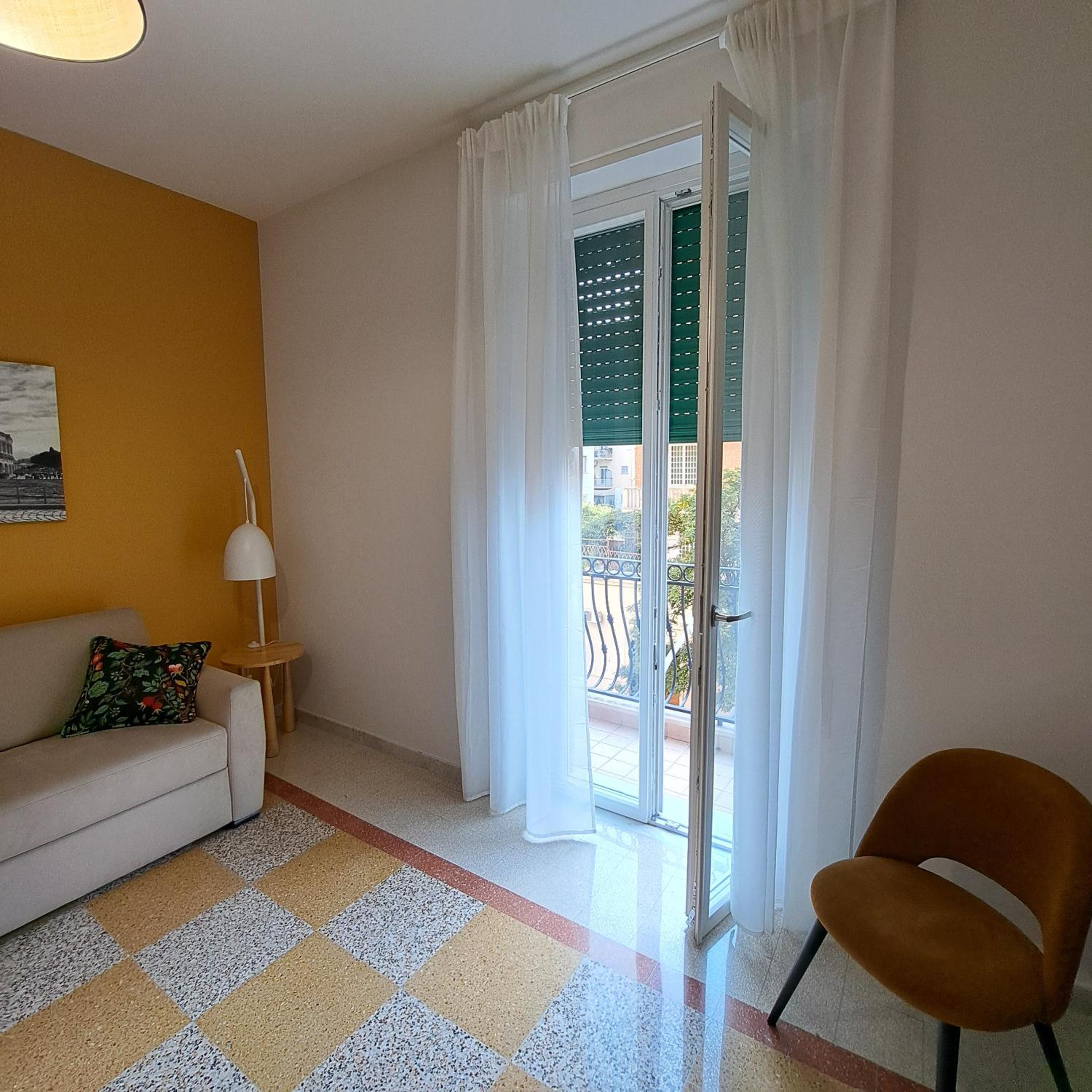 Giovanni Home Porta Metronia