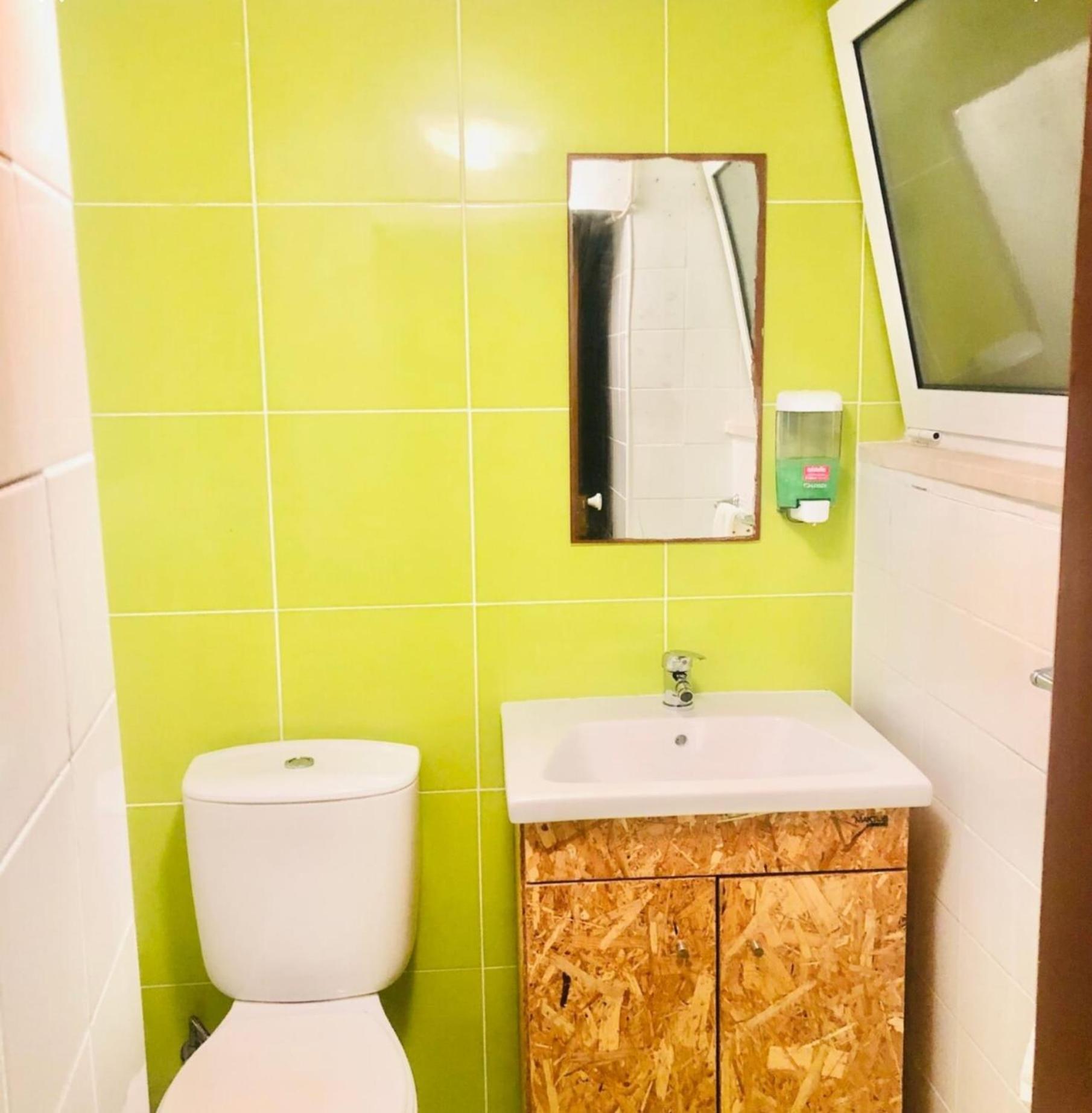 Private Room 203 in Guest House da Fonte