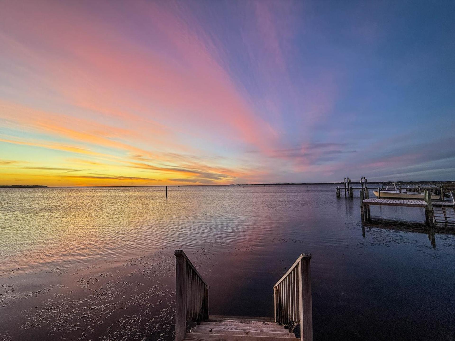 Sunset Joy - KDH MP 6, Soundfront, Sound View, Kayak, Community Boat Ramp, Pets OK, Flex Stays
