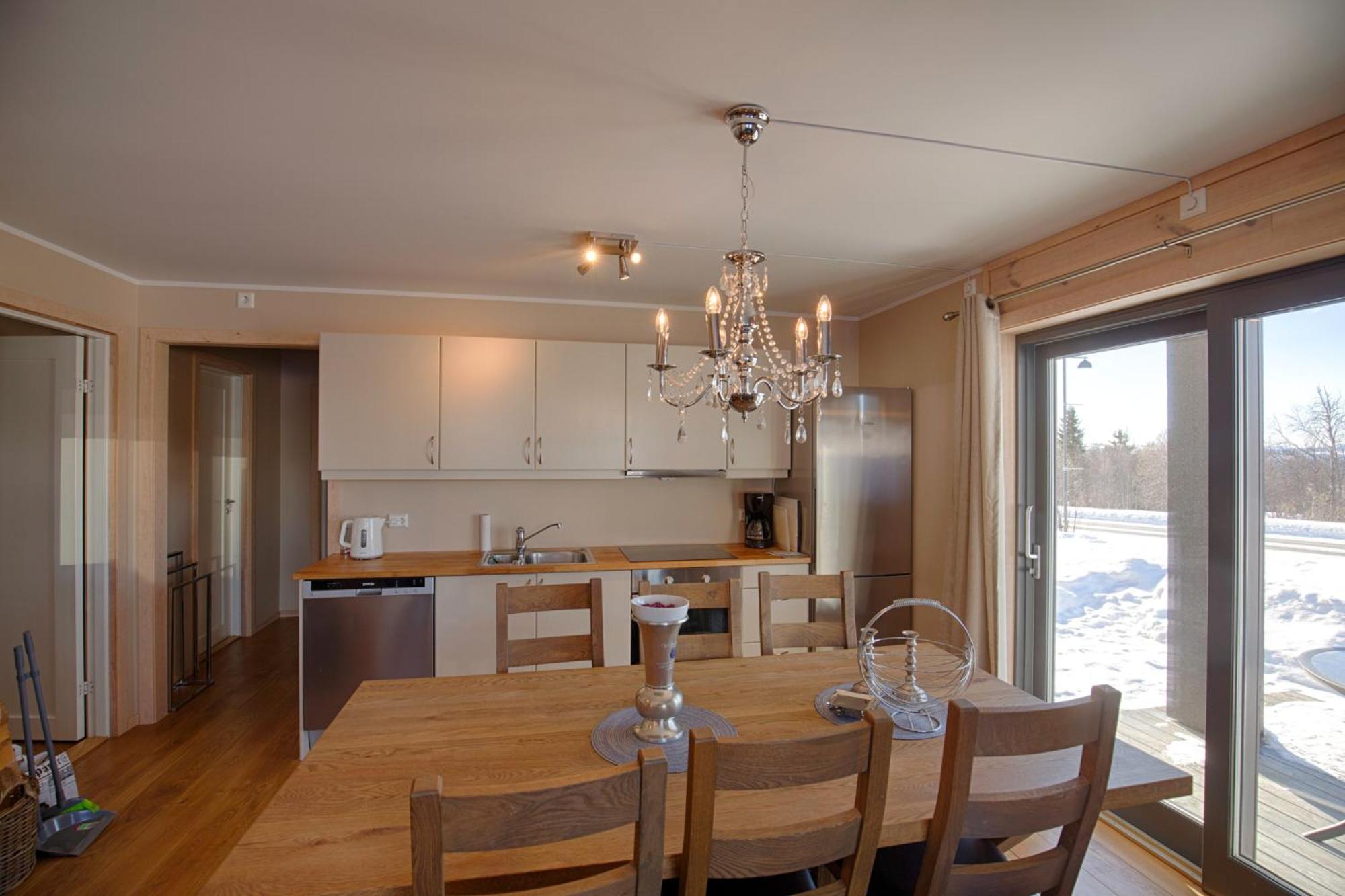 A Family-Friendly, Pet-Friendly Getaway In Beitostølen Center view 3