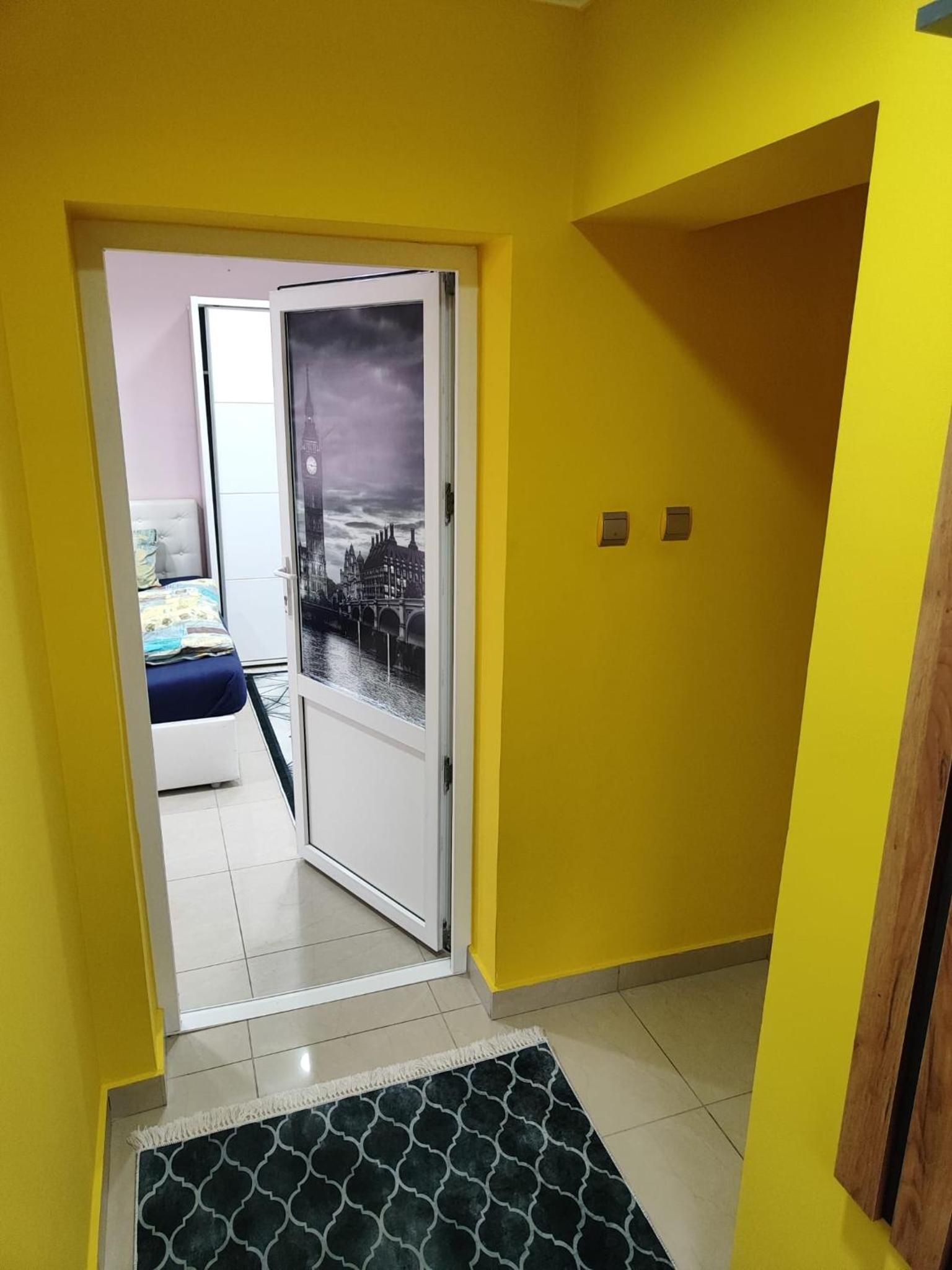 Apartman White