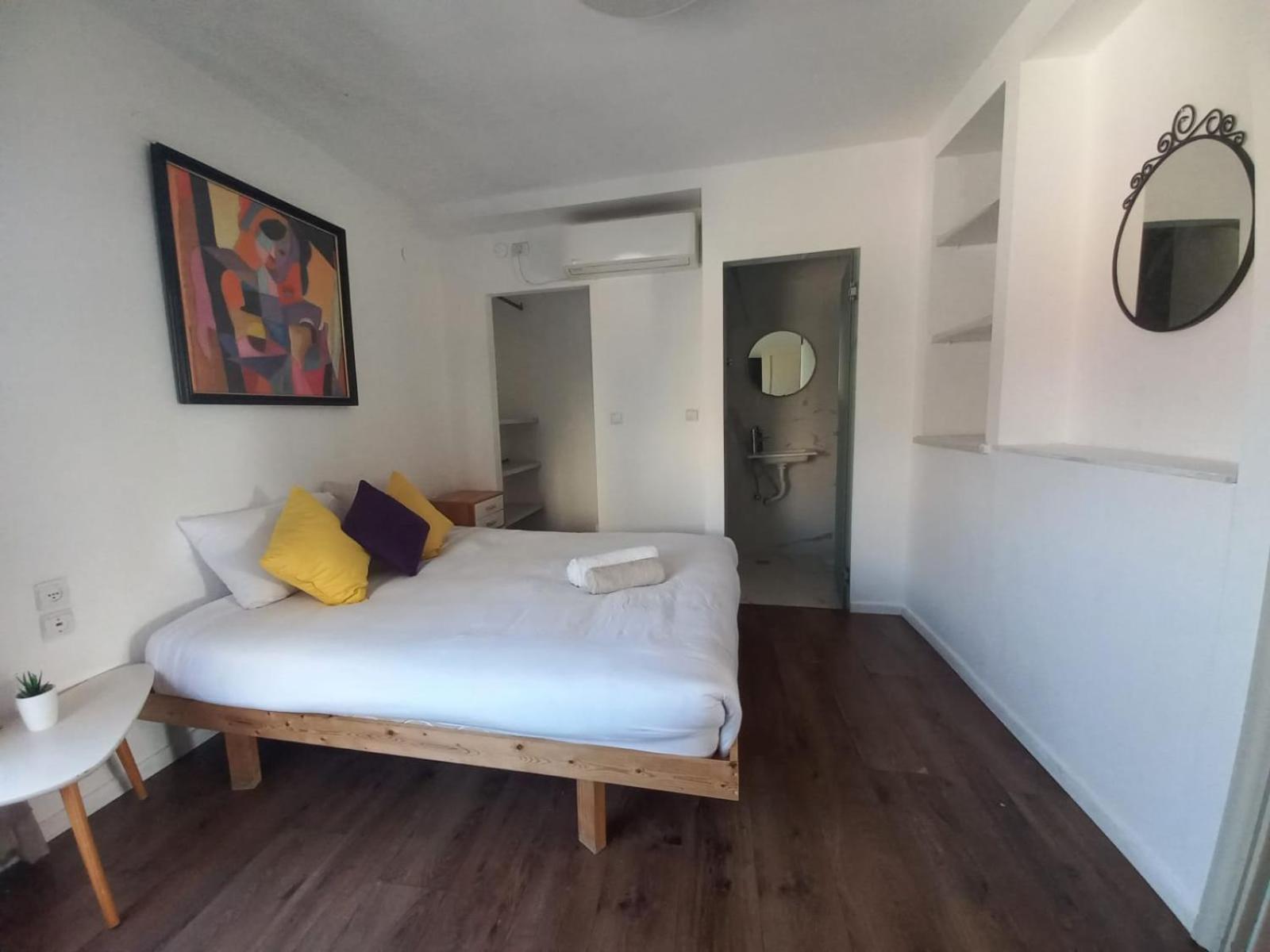 Spacious Neve Tzedek Apartment