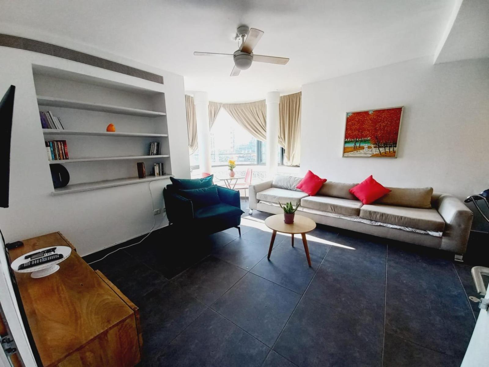 Spacious Neve Tzedek Apartment