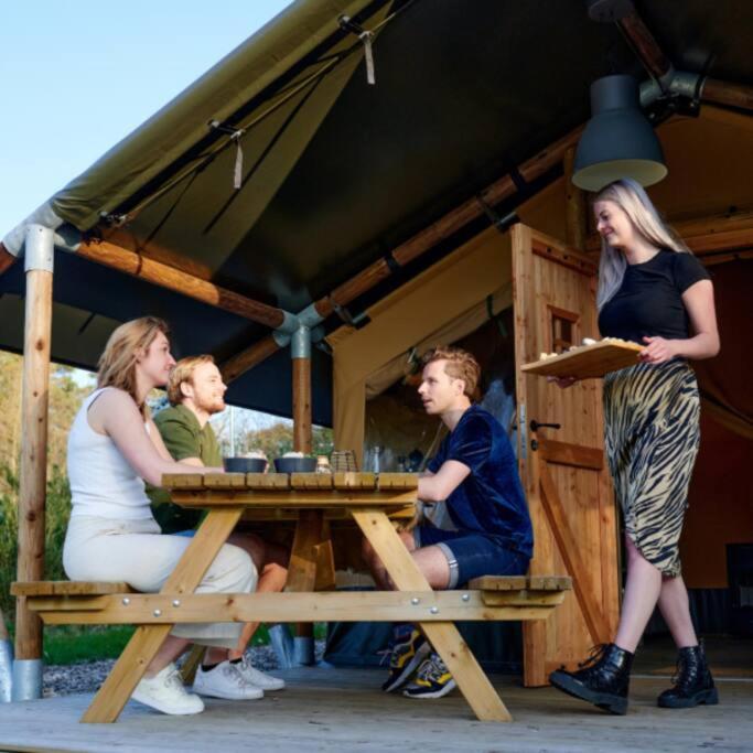 Safari Lodges Premium view 5