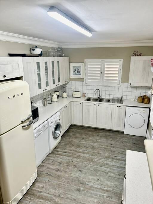 Dasseneiland Apartment Yzerfontein