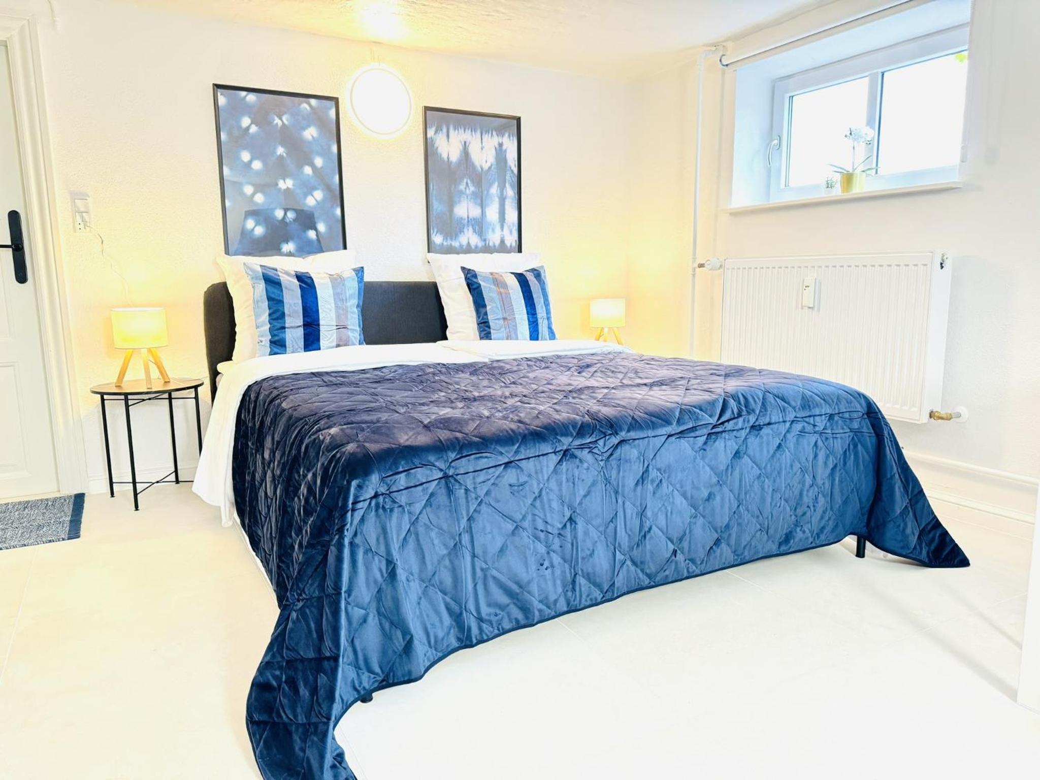 aday - Blue Water Studio Apartment with public Parking view 4