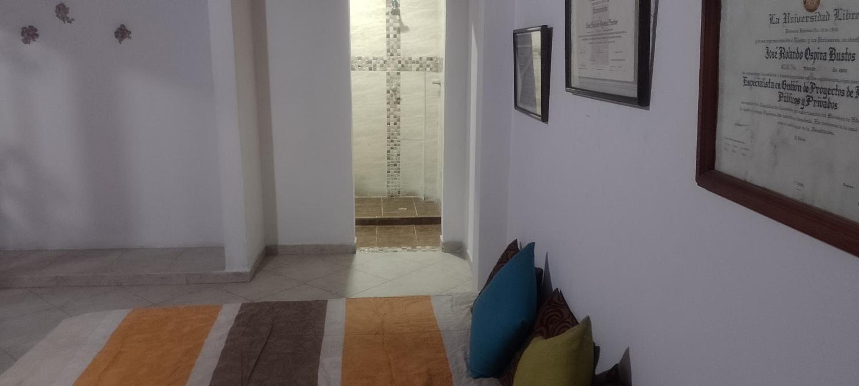 Casa de 5 habitaciones en Vipasa Cali