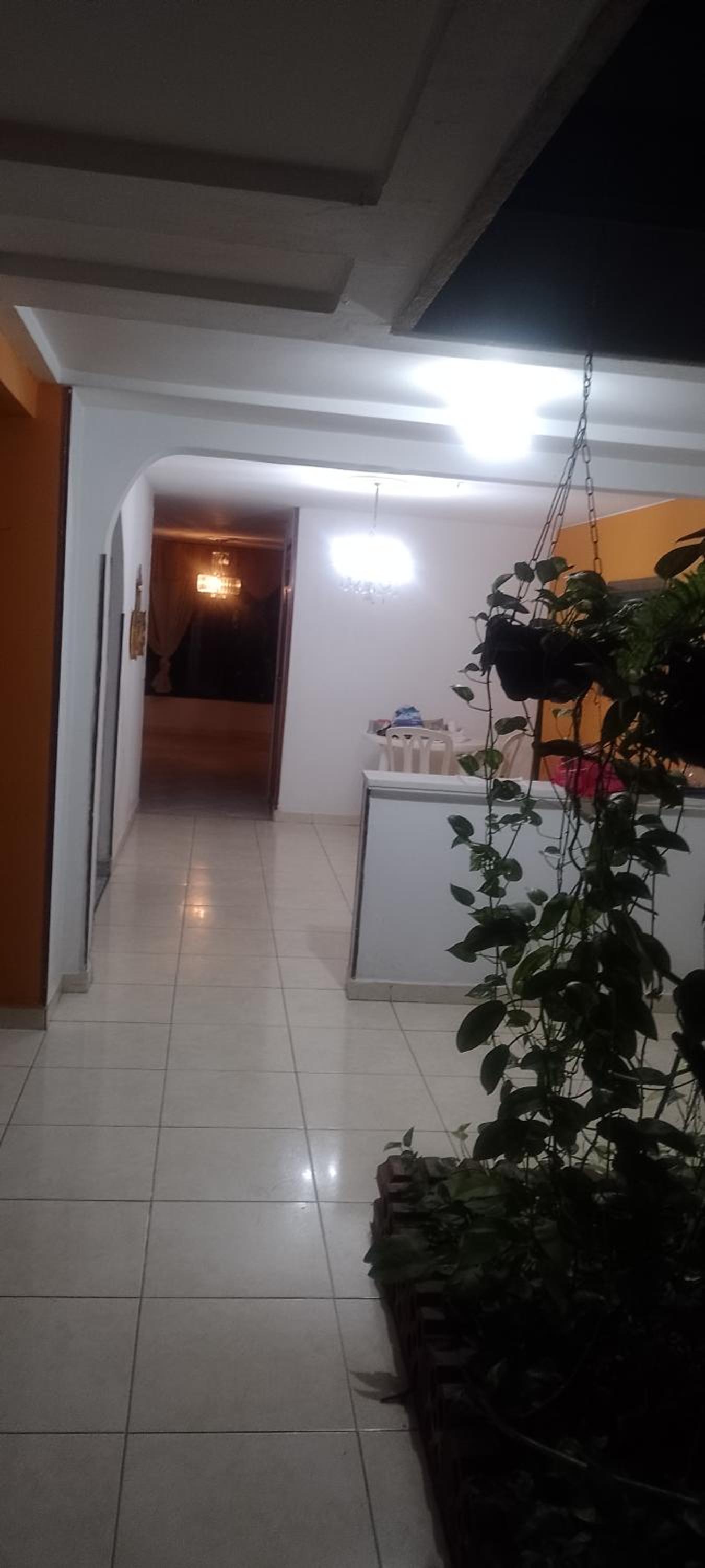 Casa de 5 habitaciones en Vipasa Cali