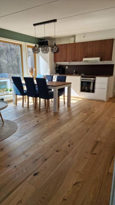 Funkelia 4 rooms Apartament near Ski senter view 5