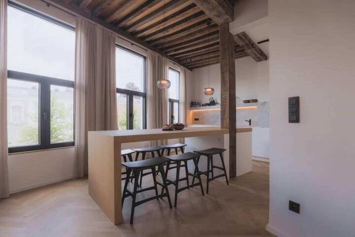 Kozy Home Spacious Luxurious home