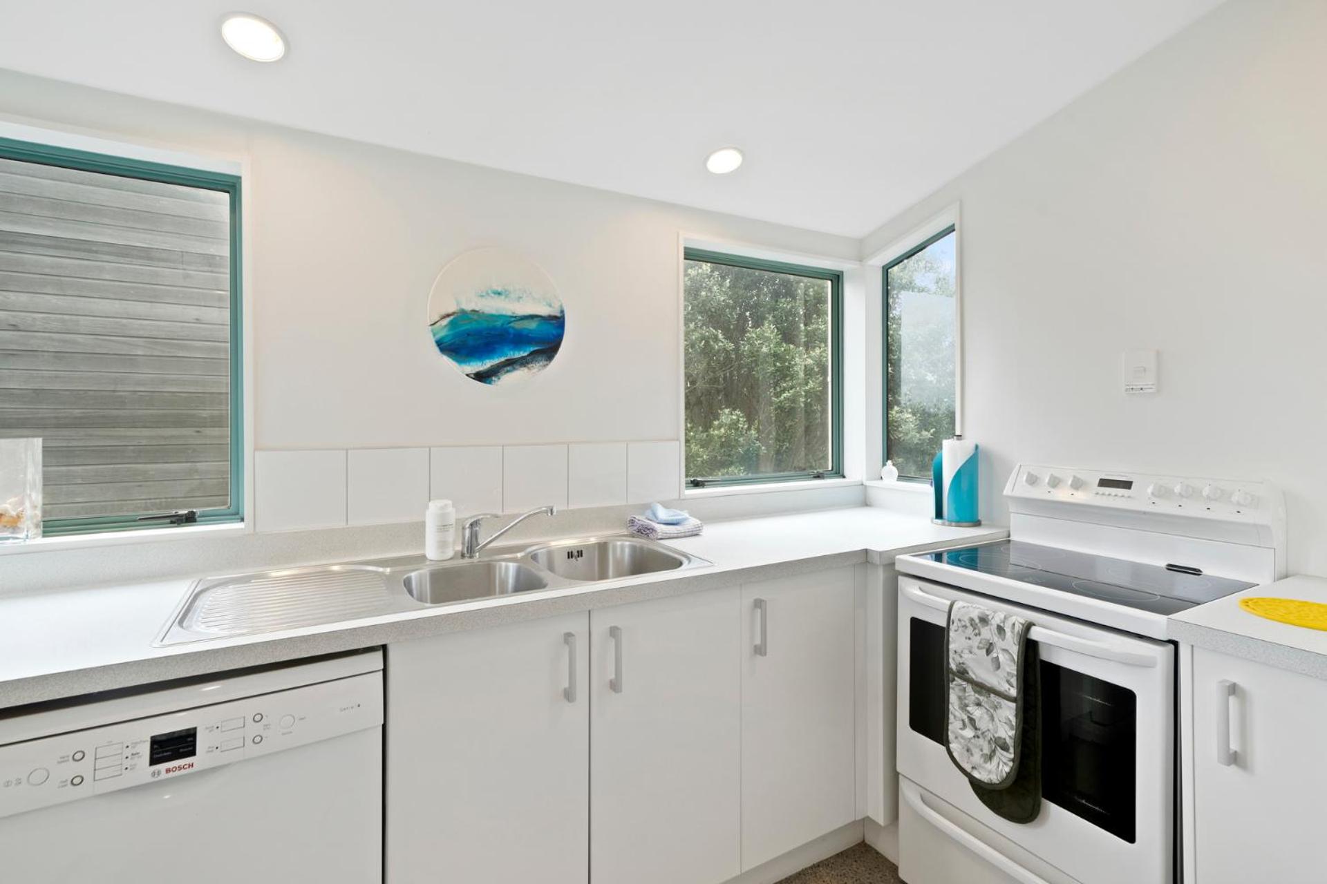 Beachfront Getaway - Waikanae Beach Holiday Home view 2