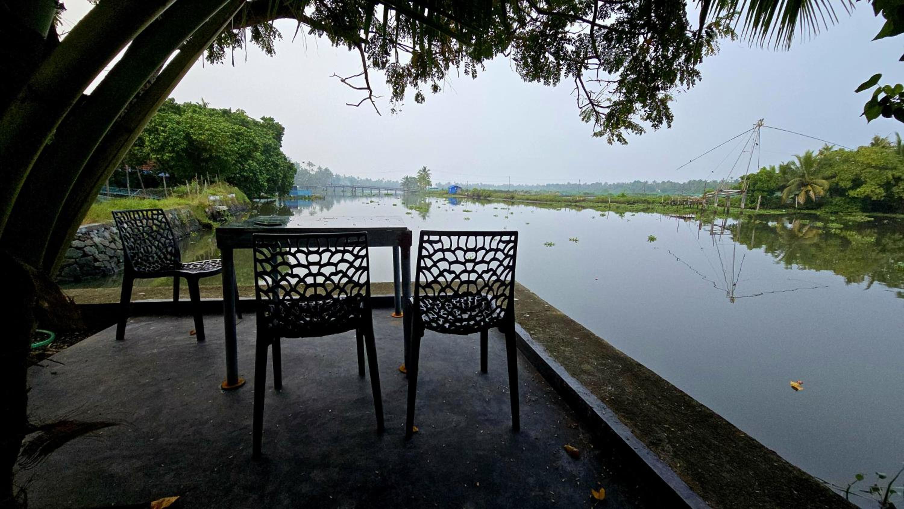Pradeep's Backwater Villa