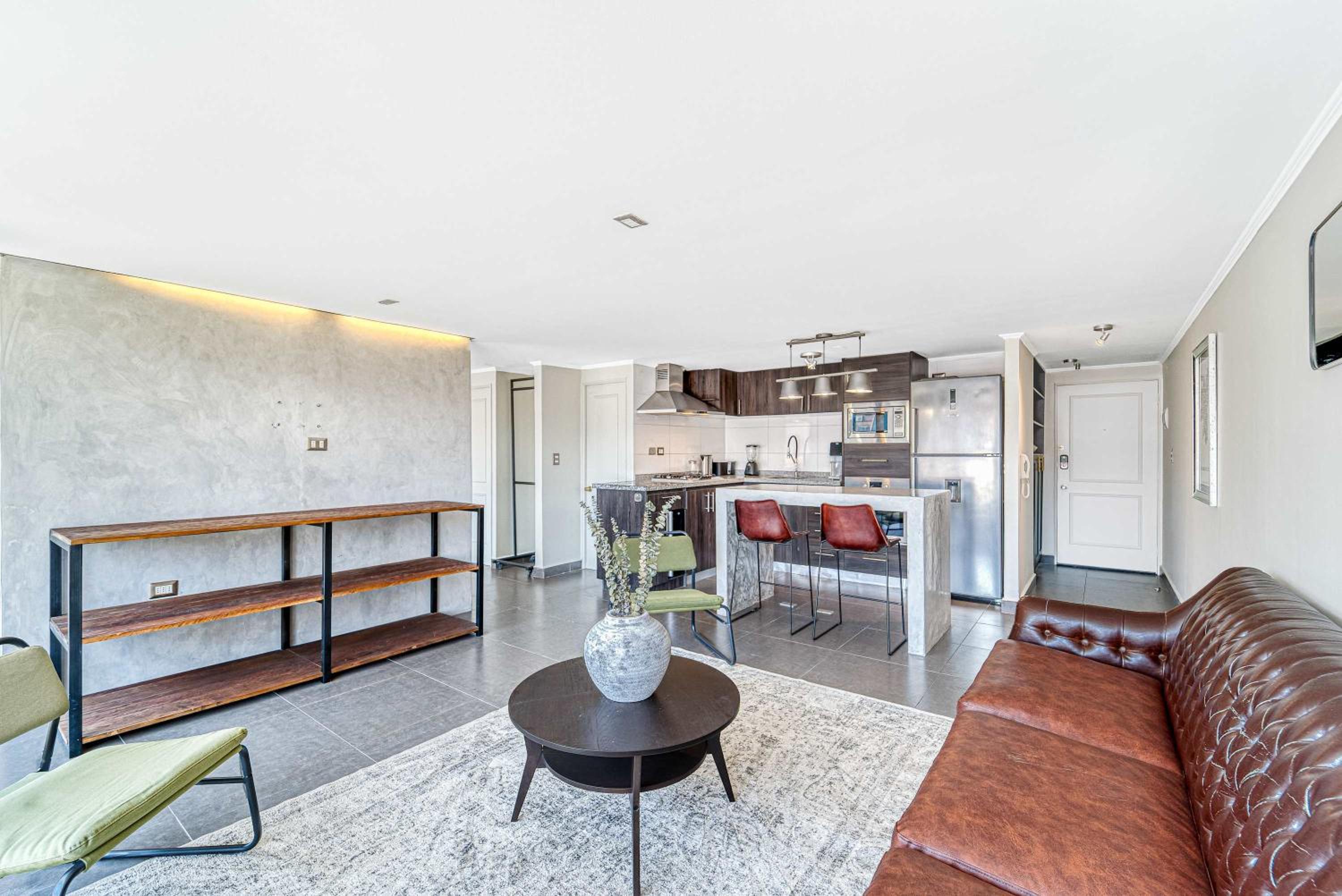 Golf Living - Terrace & City Views