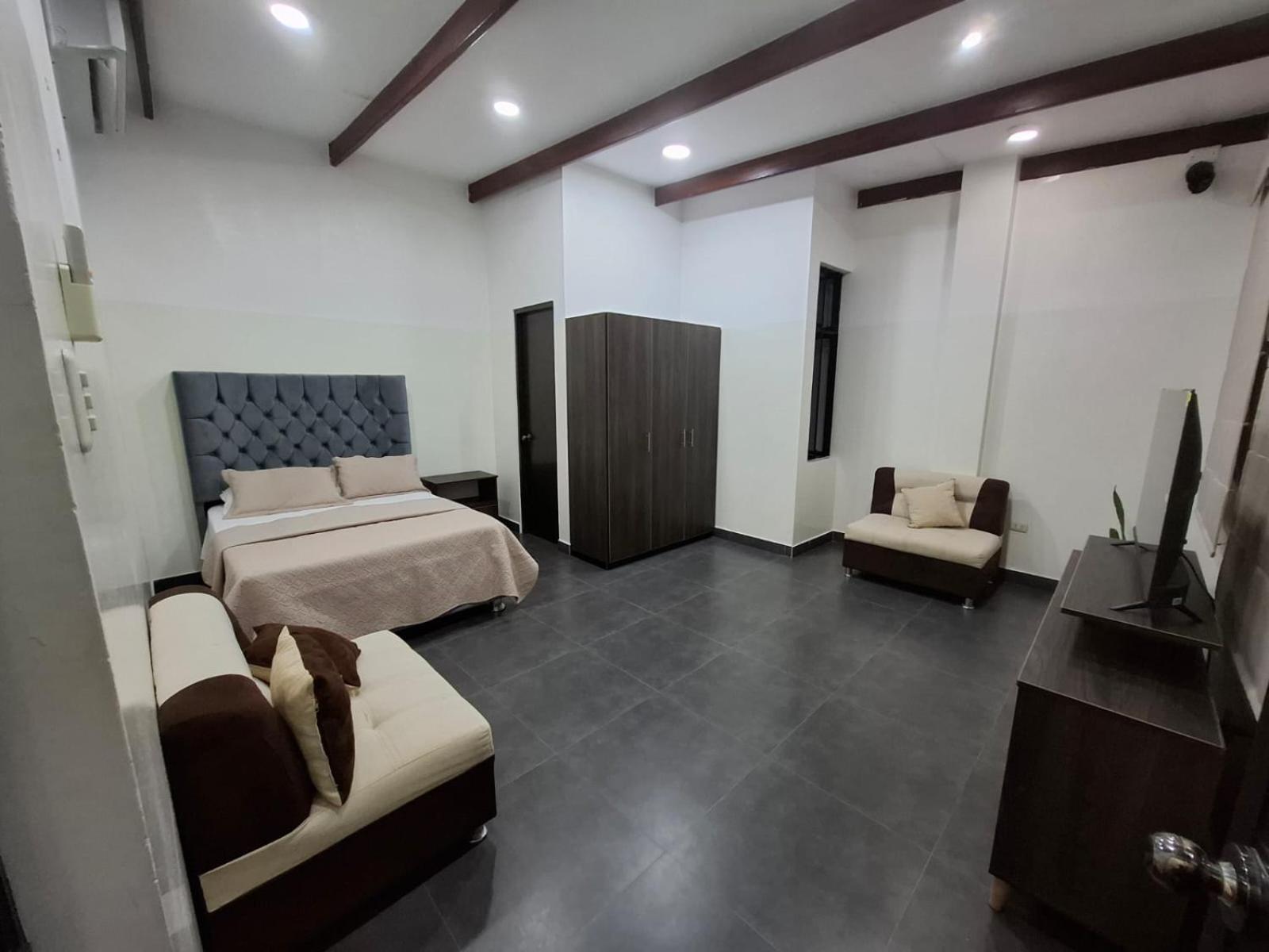 Departamento CRIVEL view 5